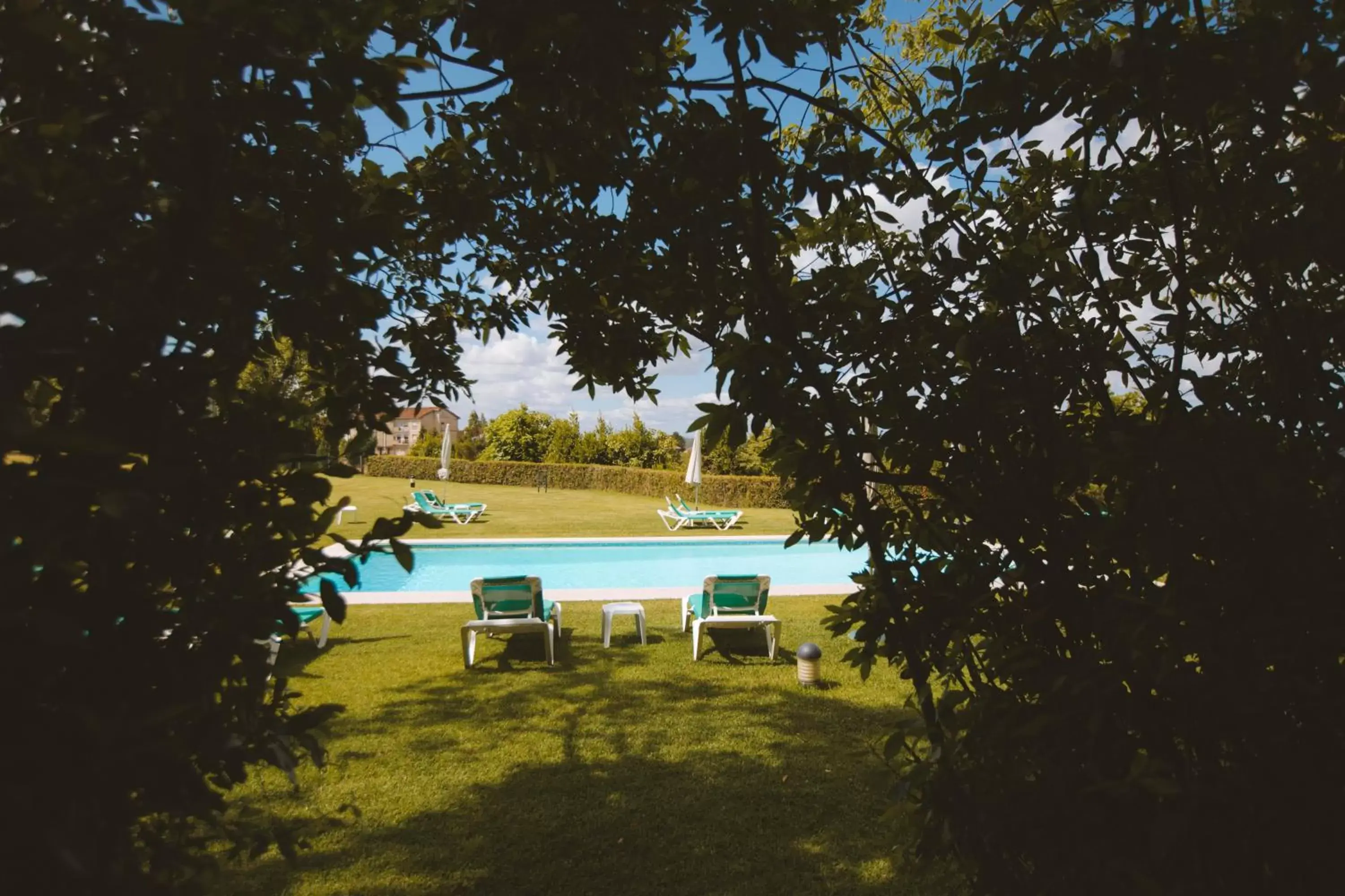 Garden, Swimming Pool in Conimbriga Hotel do Paço