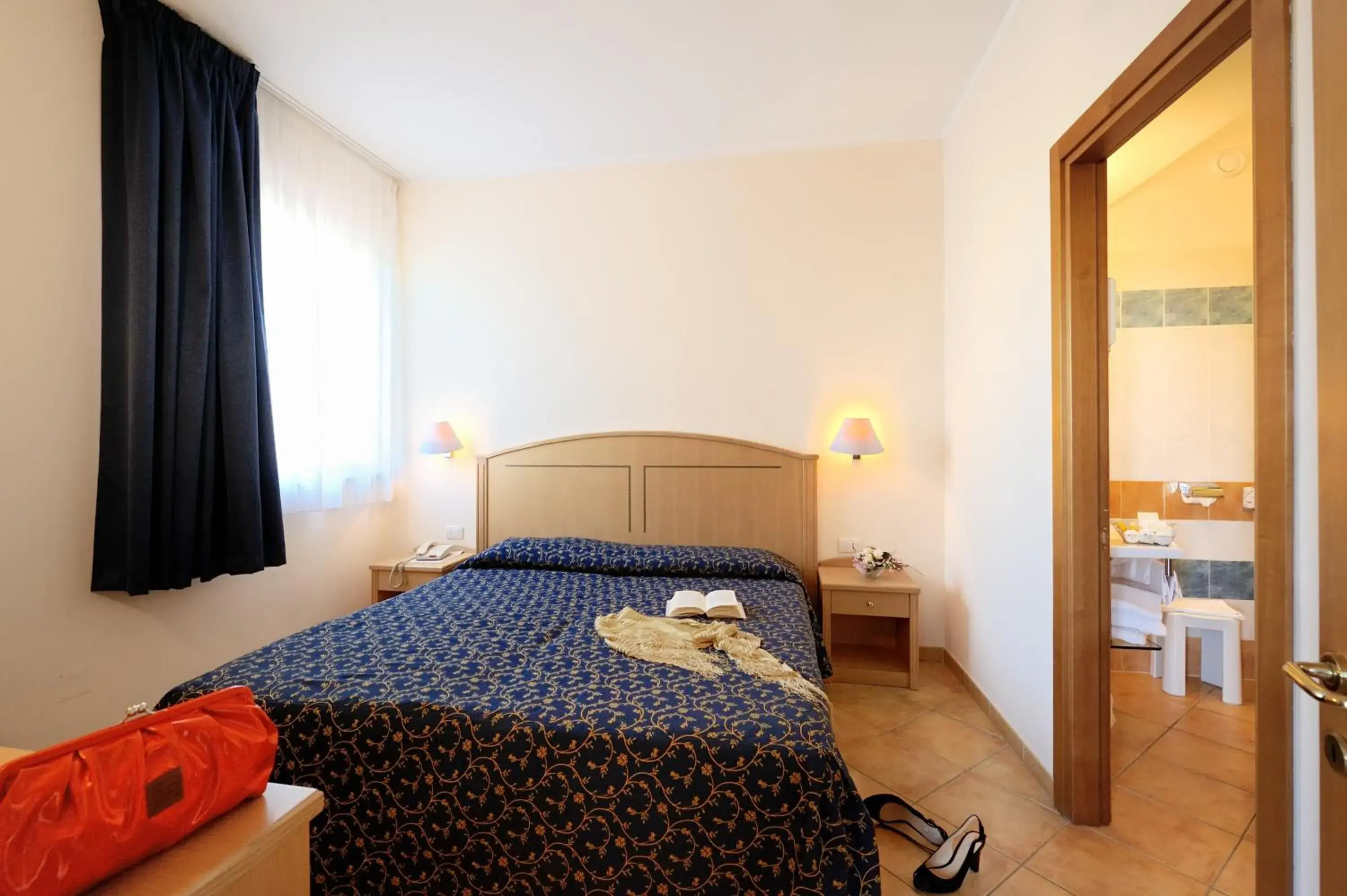 Economy Double Room in Hotel I Melograni