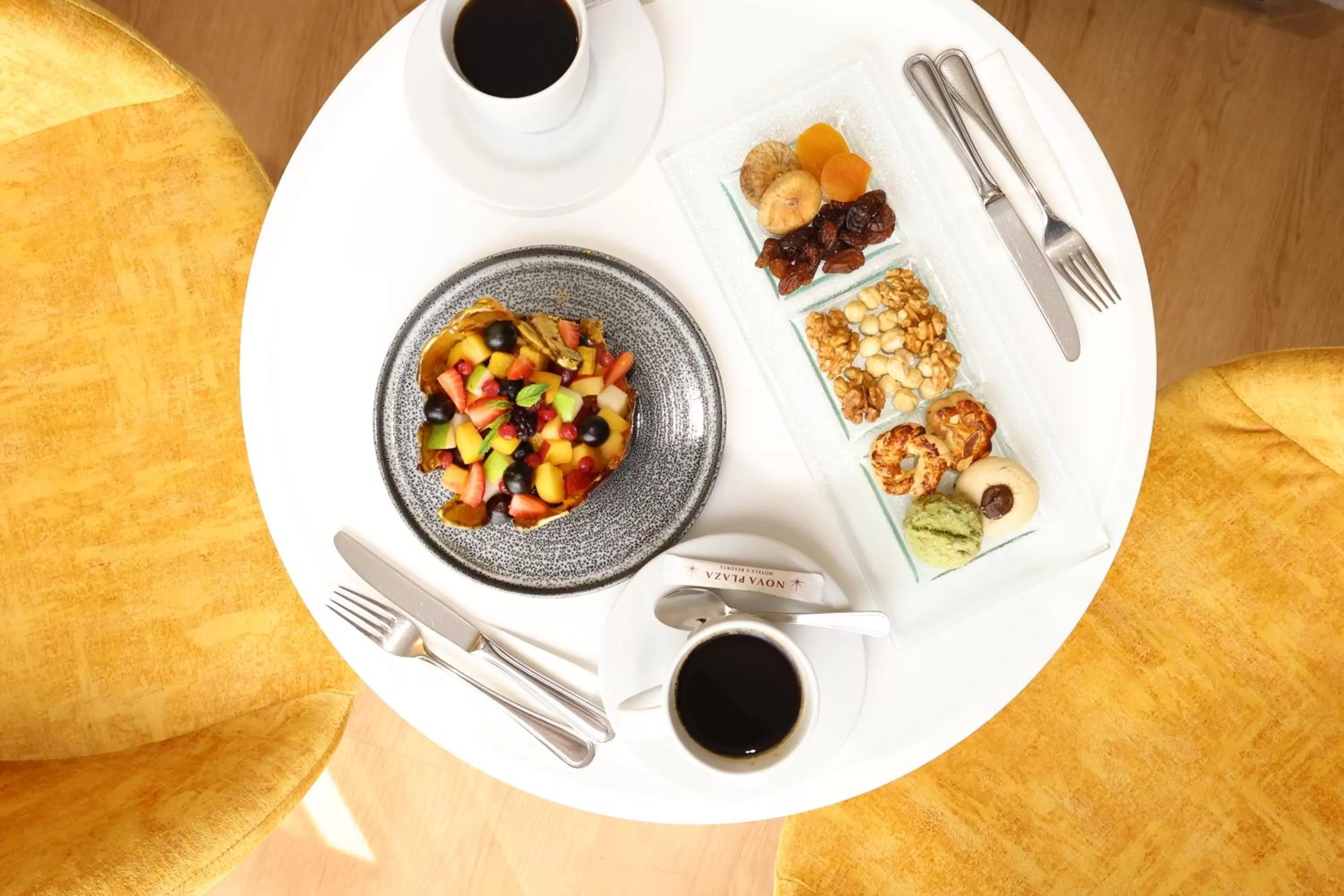 Food and drinks, Food in Nova Plaza Prime Hotel