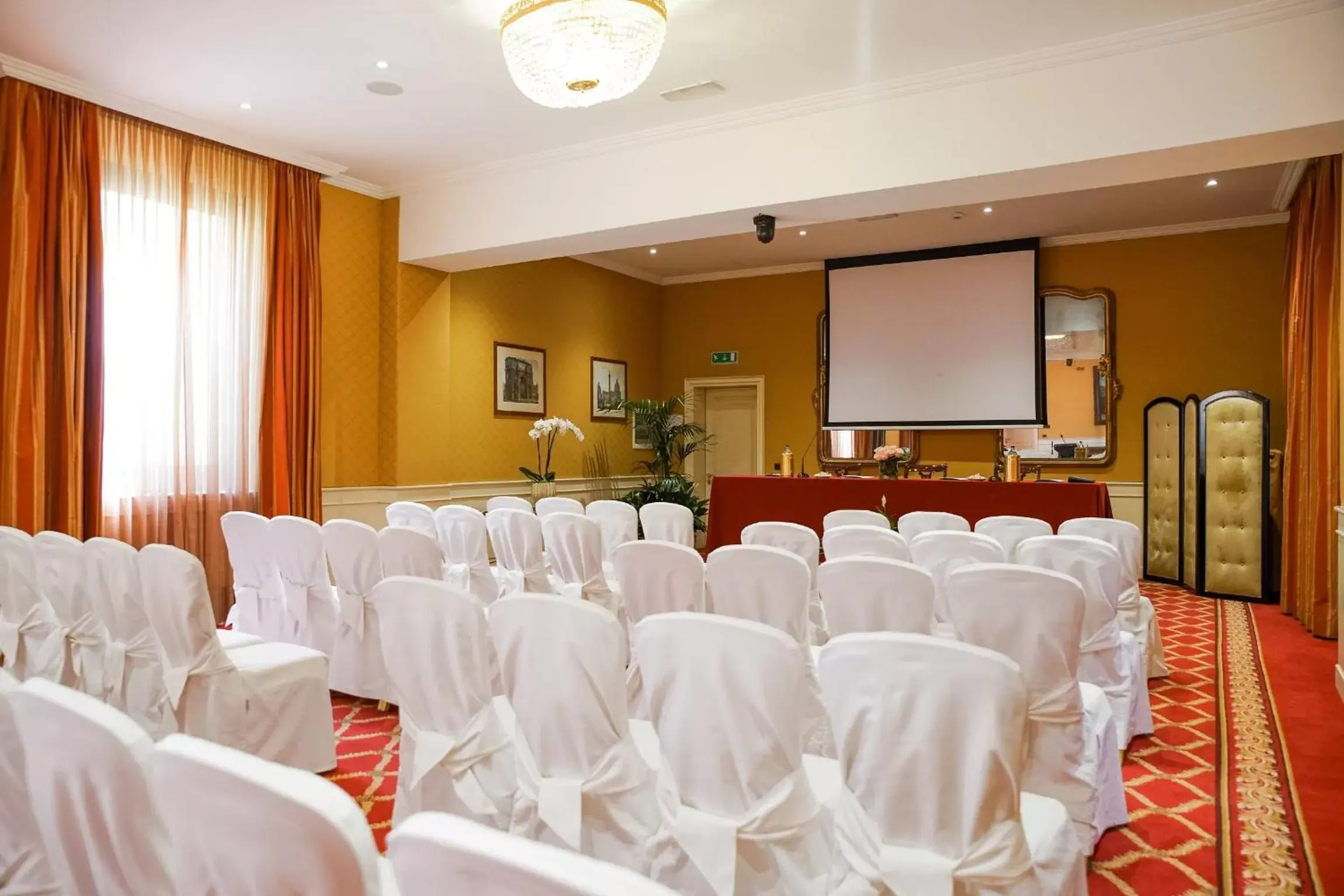 Business facilities in Grand Hotel Majestic gia' Baglioni