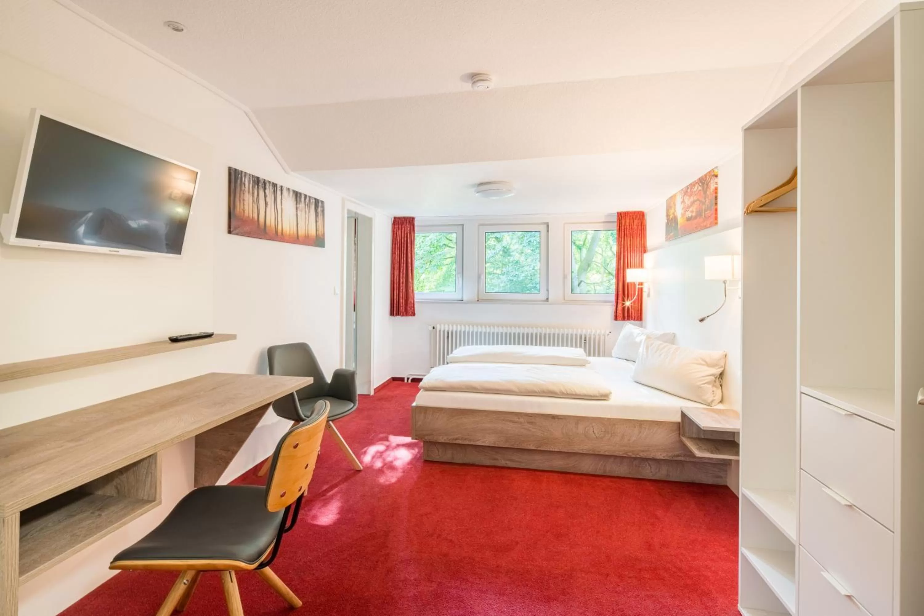 Photo of the whole room, Bed in Hotel Hopener Wald ,Self Check In