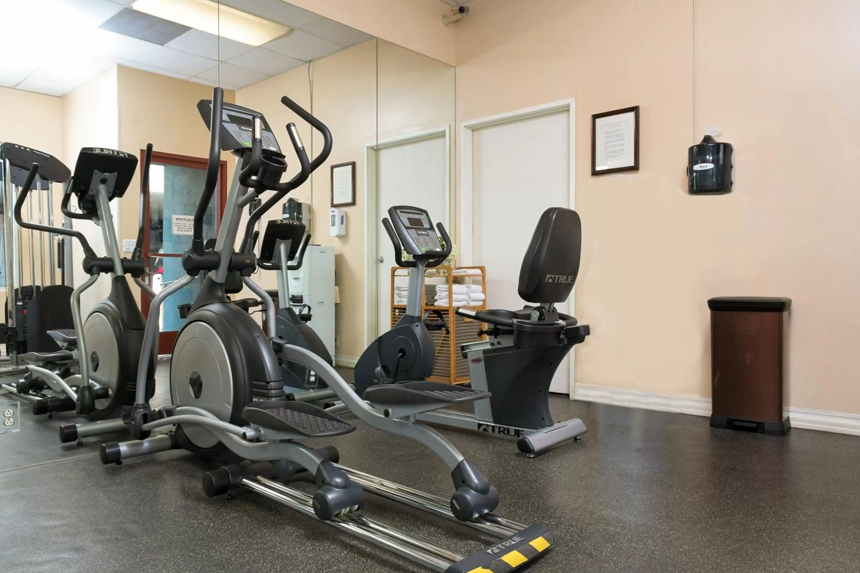 Fitness centre/facilities in Gateway Hotel Santa Monica
