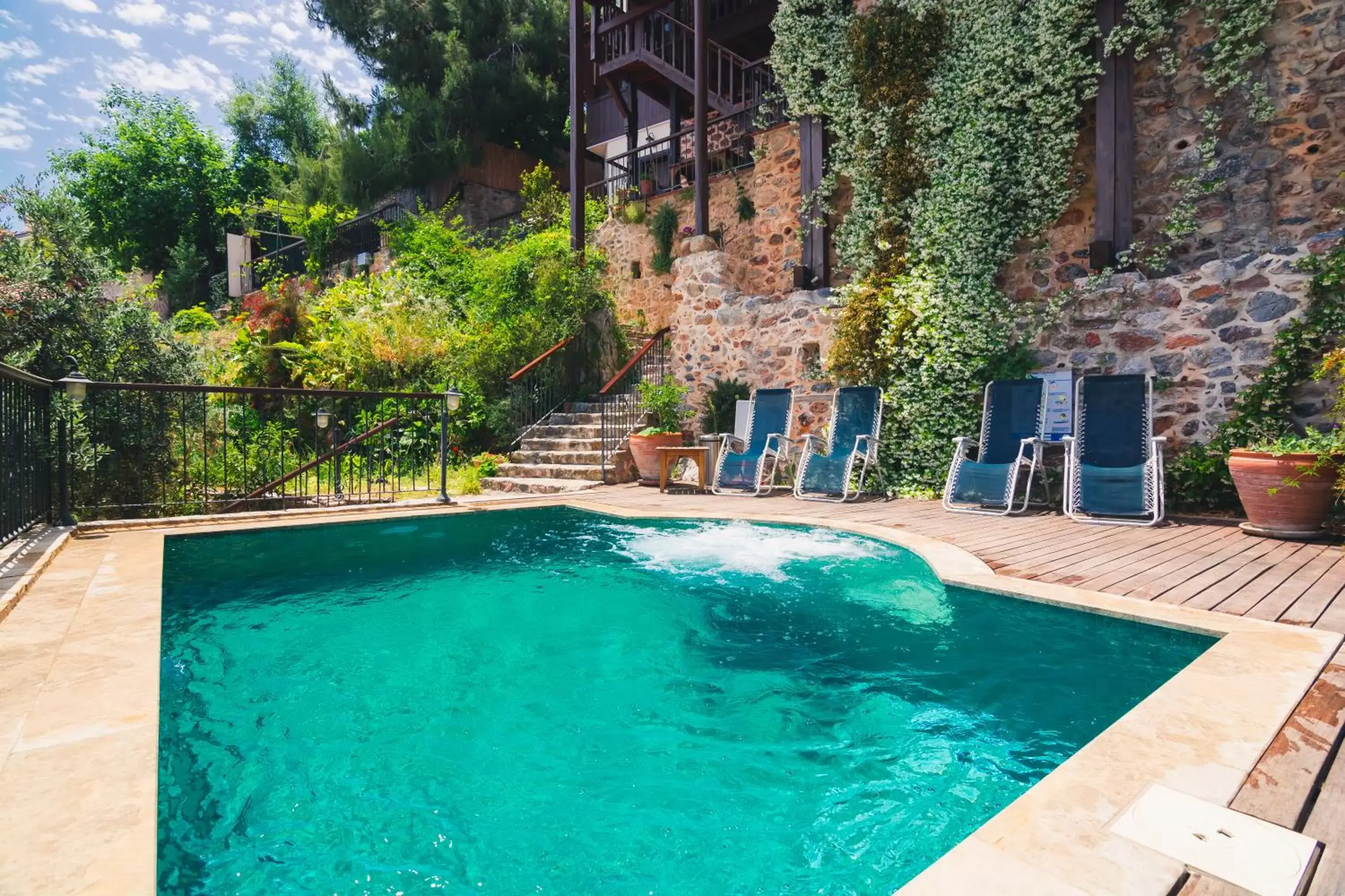 Swimming Pool in Hotel Villa Turka