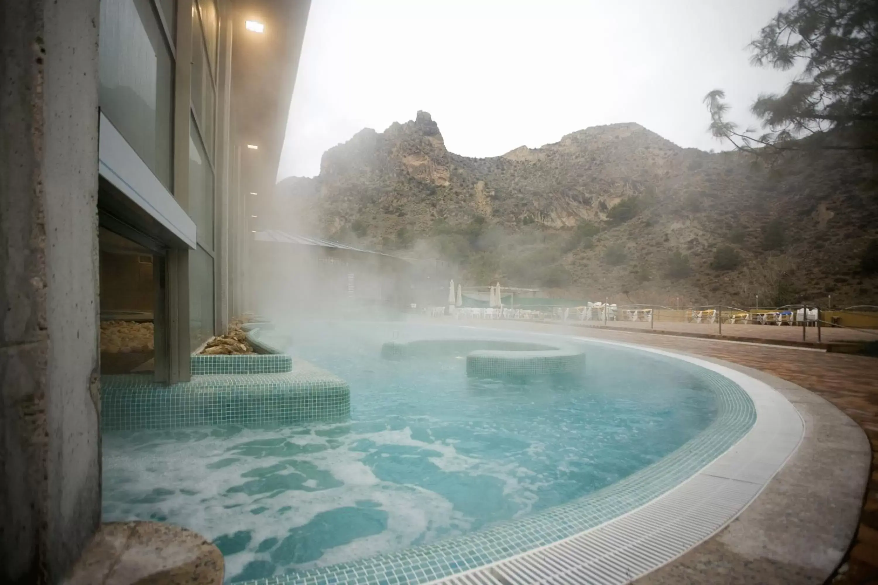 Spa and wellness centre/facilities, Swimming Pool in Balneario de Archena - Hotel Termas