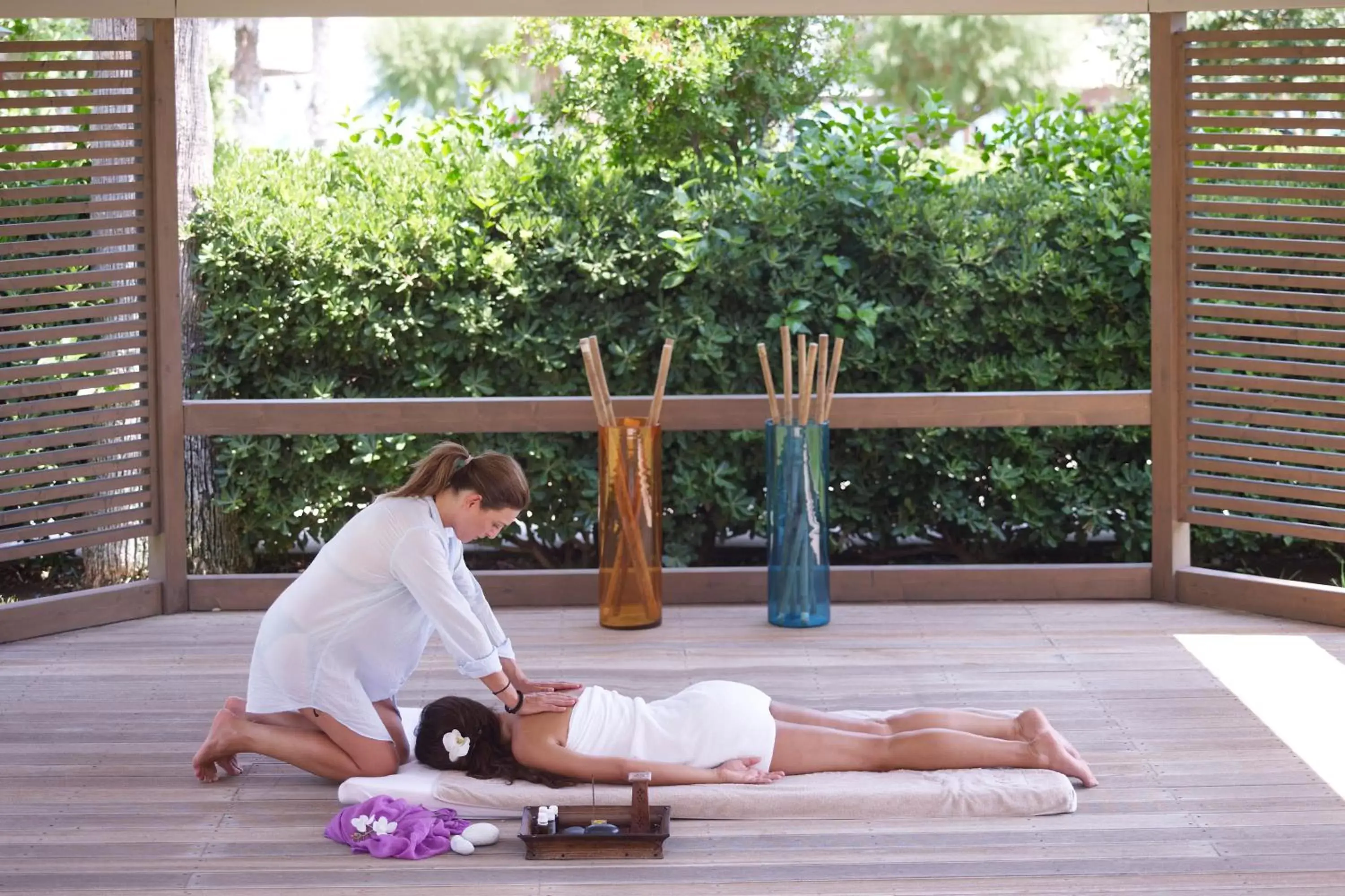 Massage in Esperos Mare Resort