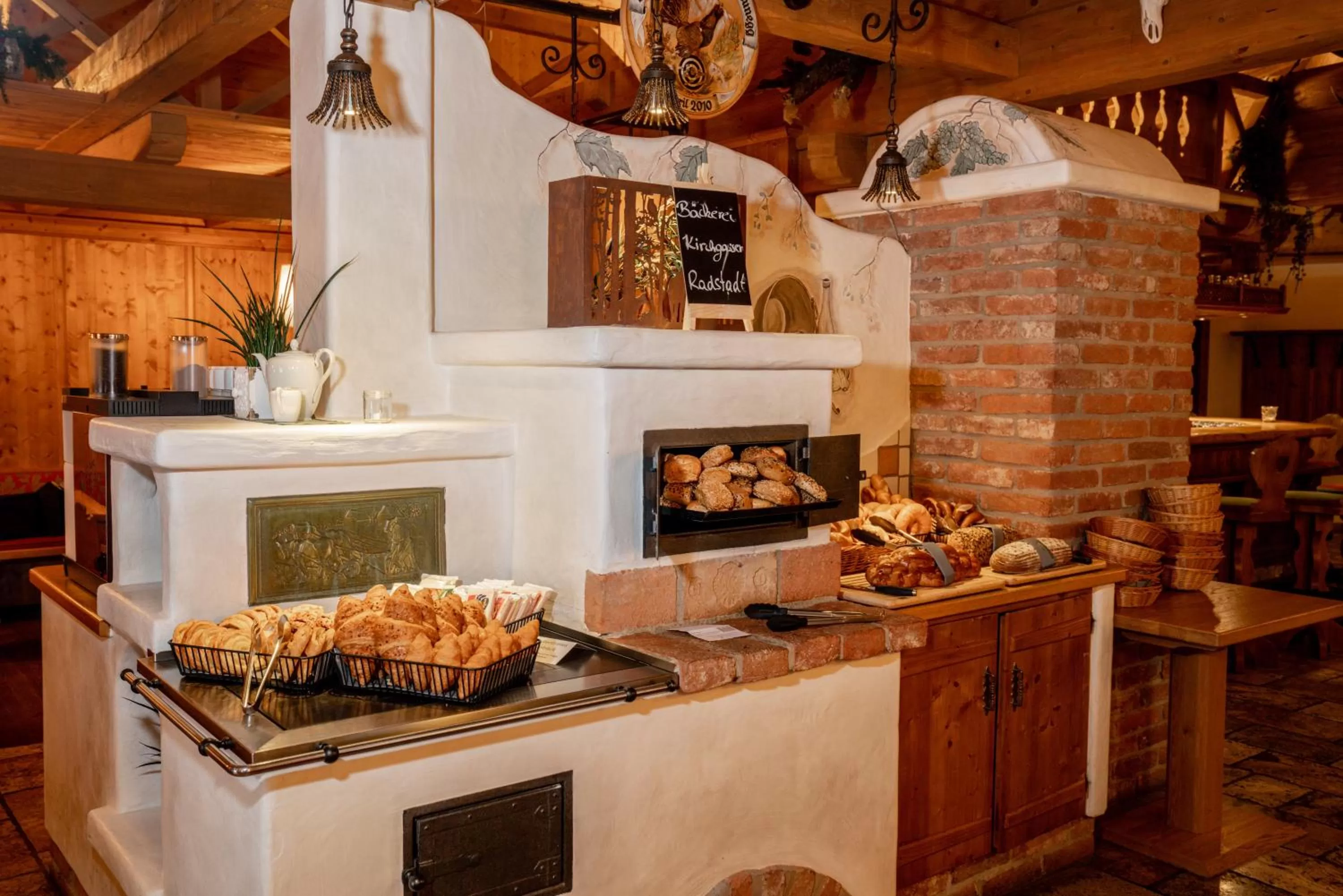 Buffet breakfast in Almwelt Austria