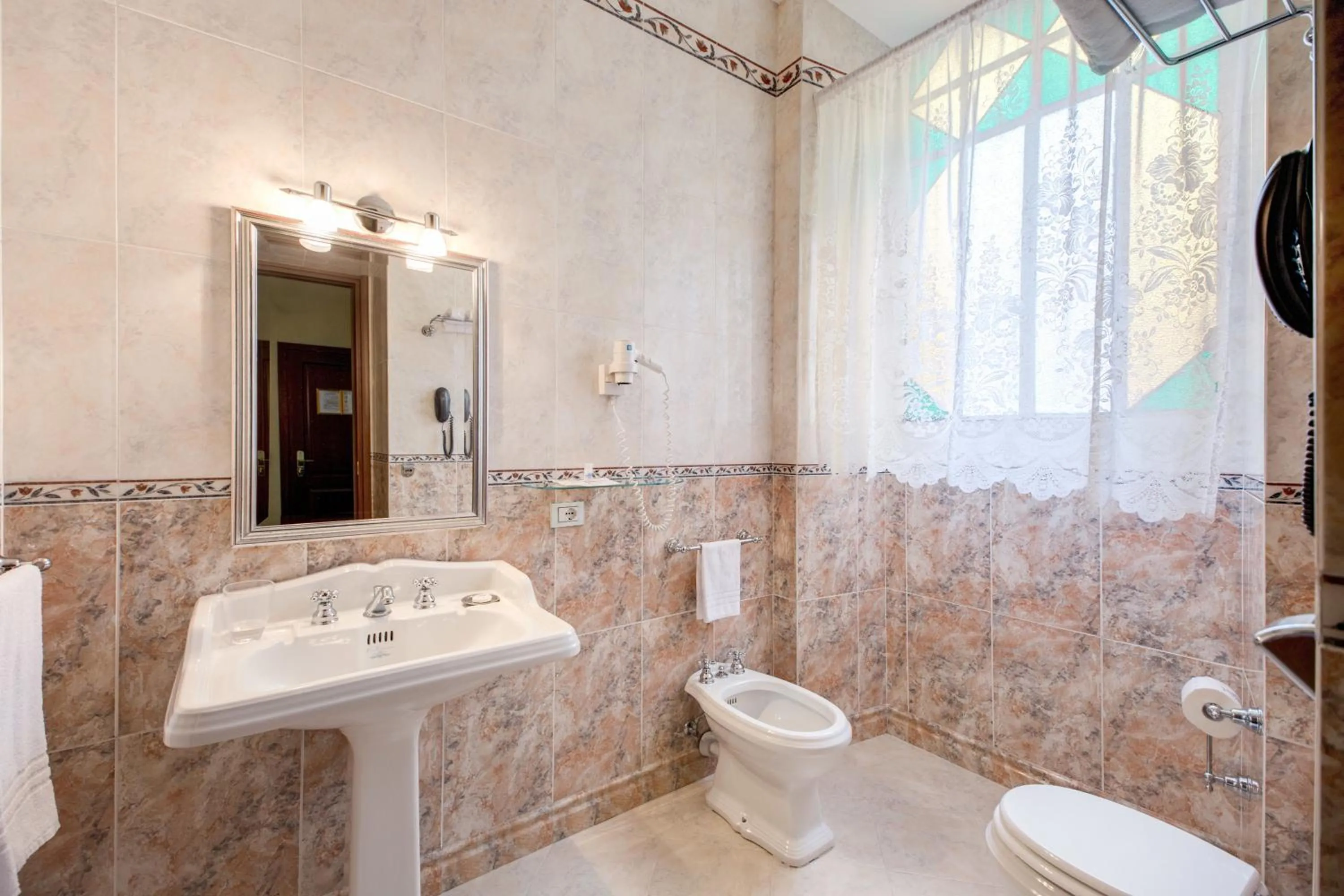 Bathroom in Hotel Artorius