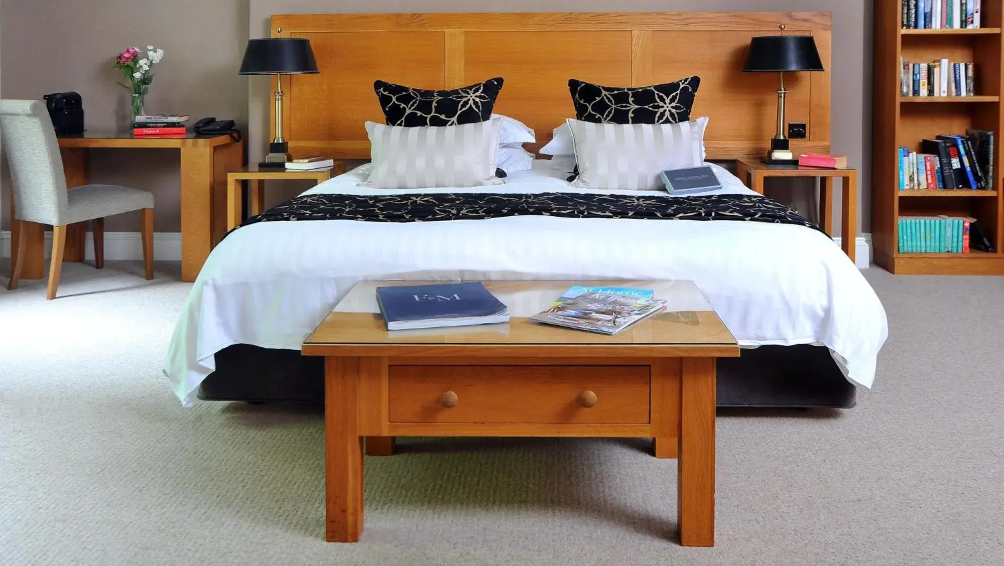 Bedroom, Bed in St Elizabeth's House