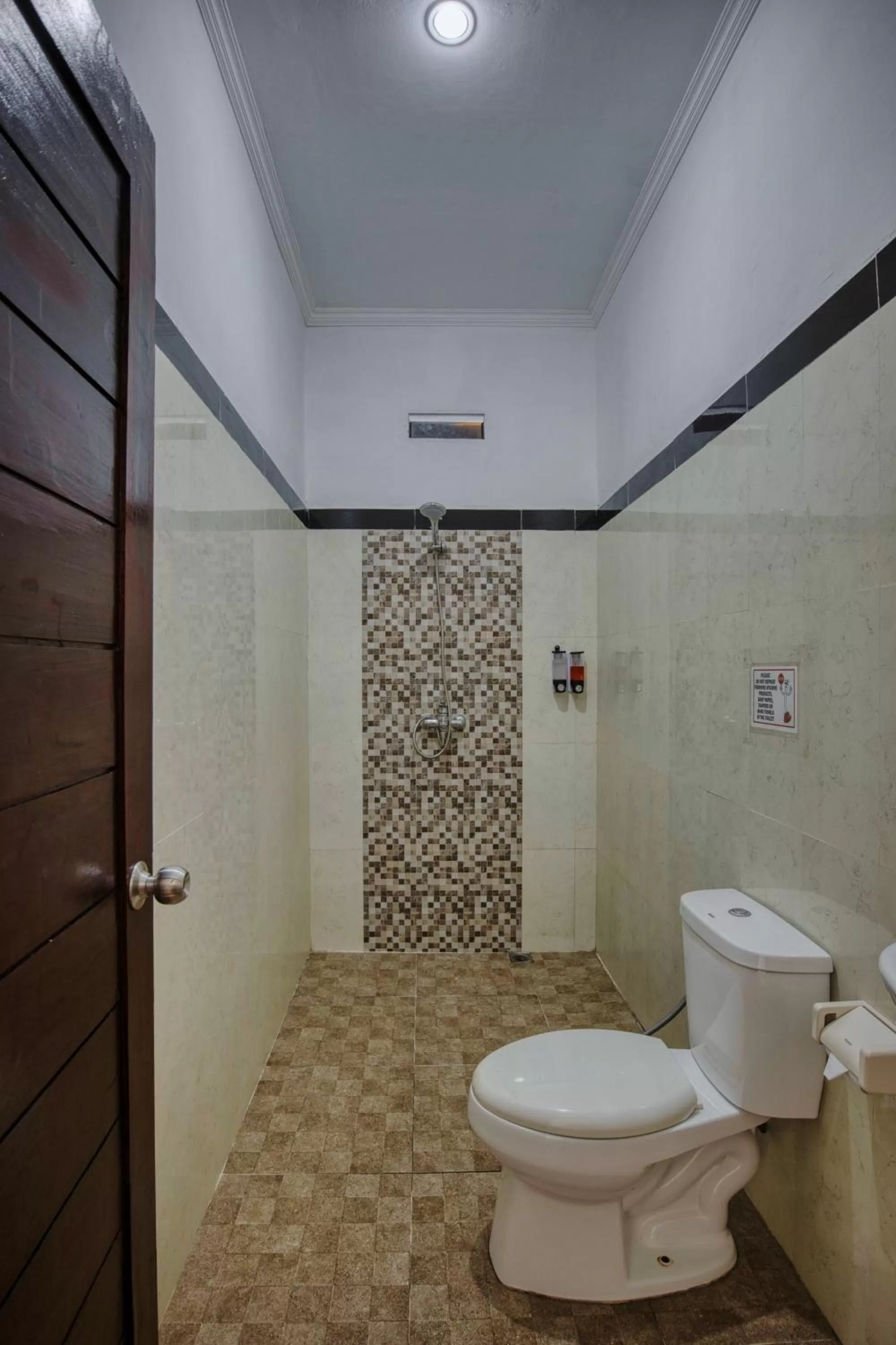 Shower in Toro Cottage