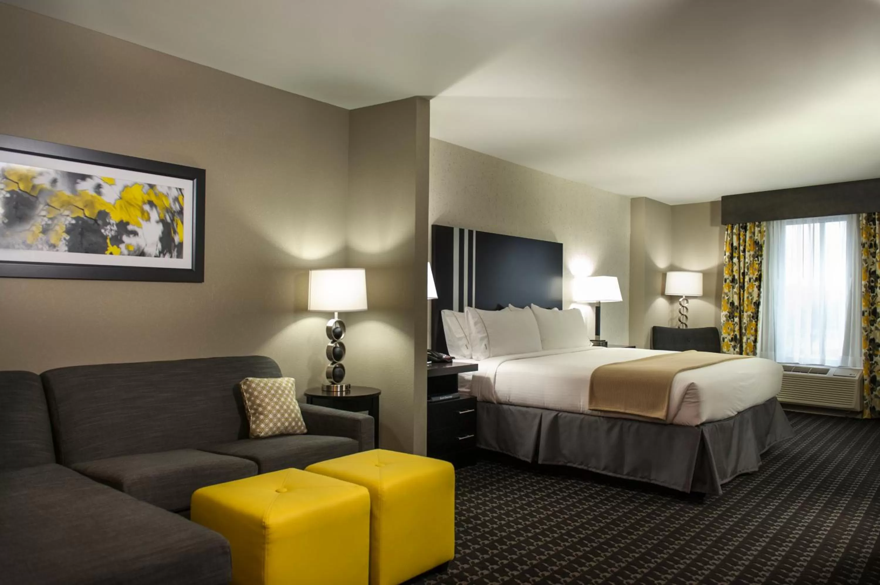 Bed in Holiday Inn Express and Suites Madison Central by IHG