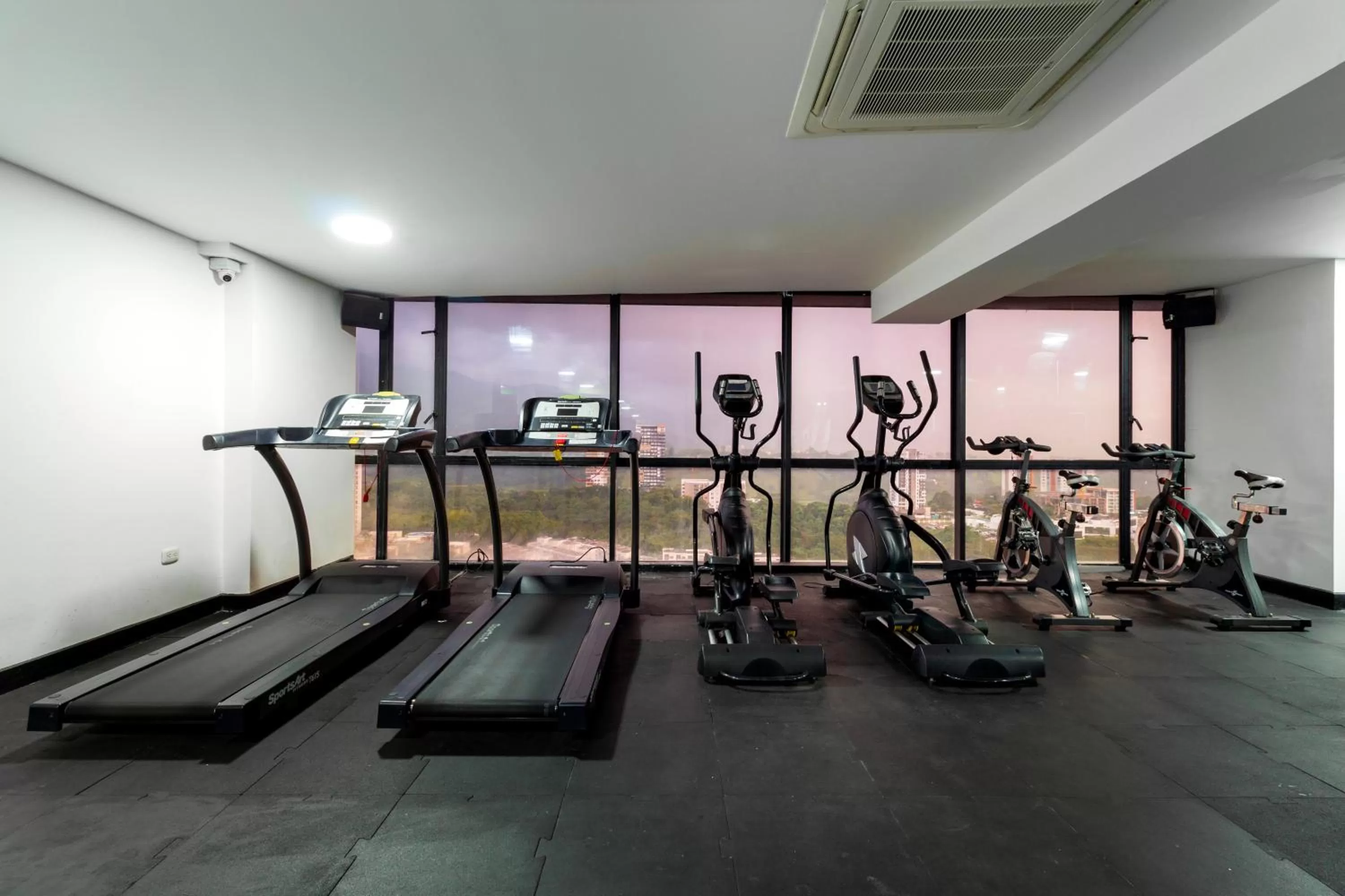 Fitness centre/facilities in Hotel Mocawa Plaza Armenia