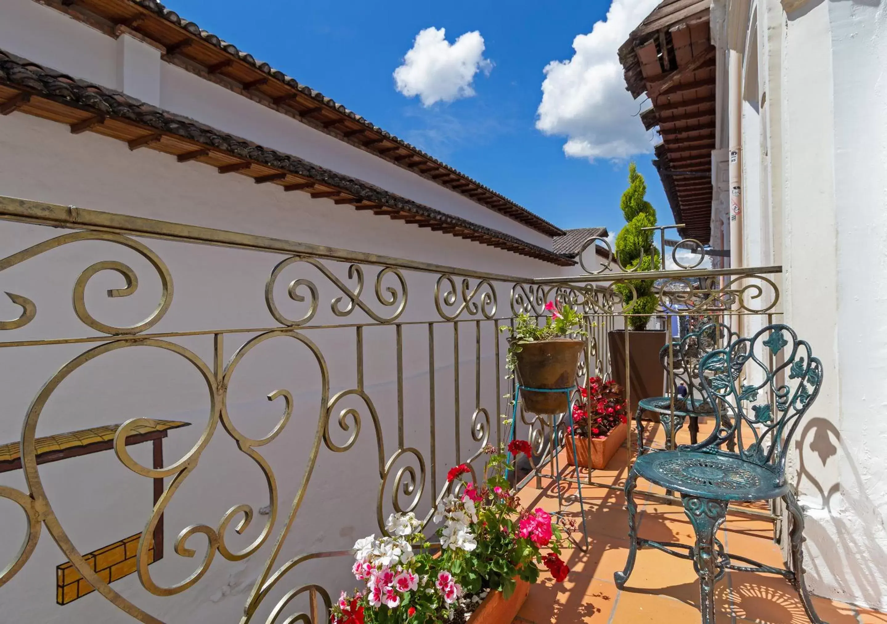 Balcony/Terrace in Friends Hotel & Rooftop