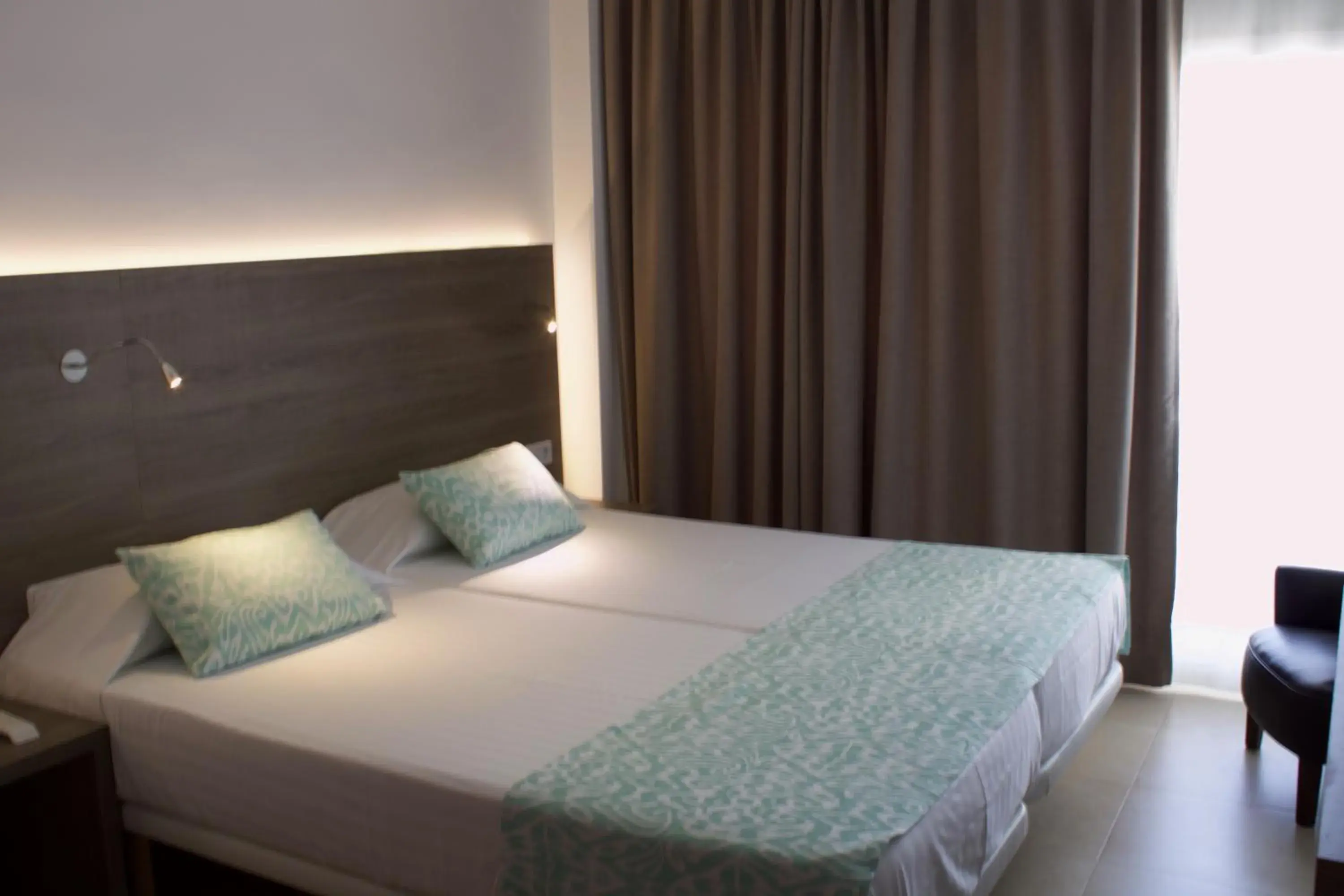 Bedroom, Bed in Hotel Vista Odin