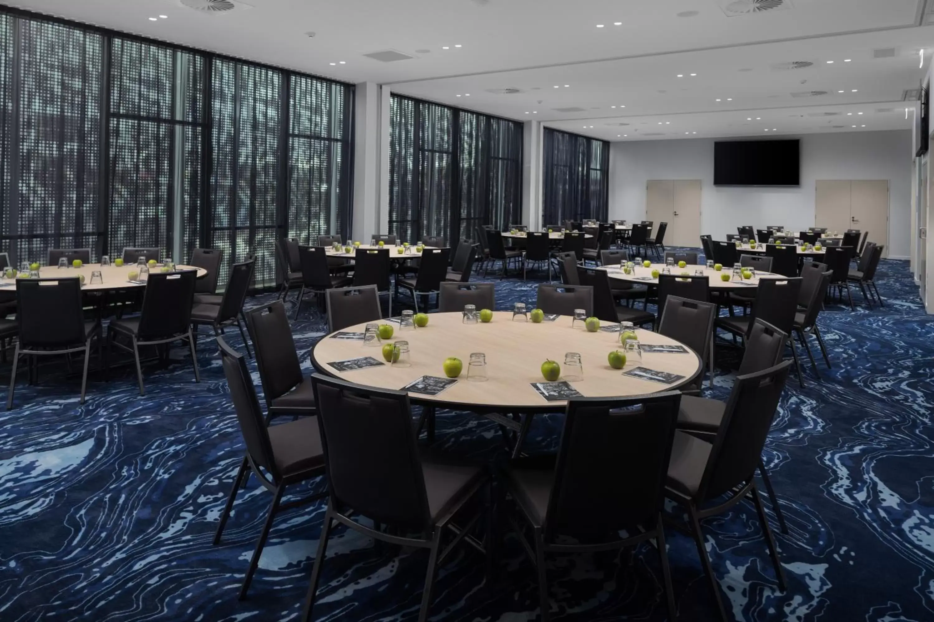 Banquet/Function facilities, Restaurant/Places to Eat in Rydges Gold Coast Airport