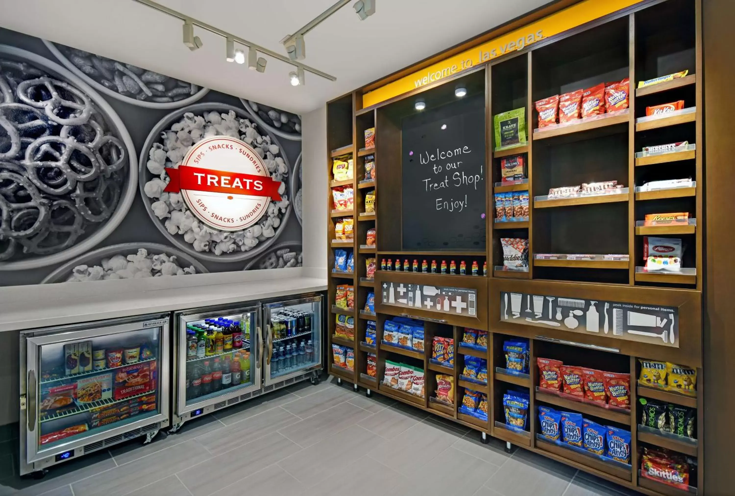 Restaurant/places to eat in Hampton Inn Las Vegas Strip South, NV 89123 Restaurant/places to eat in Hampton Inn Las Vegas Strip South, NV 89123