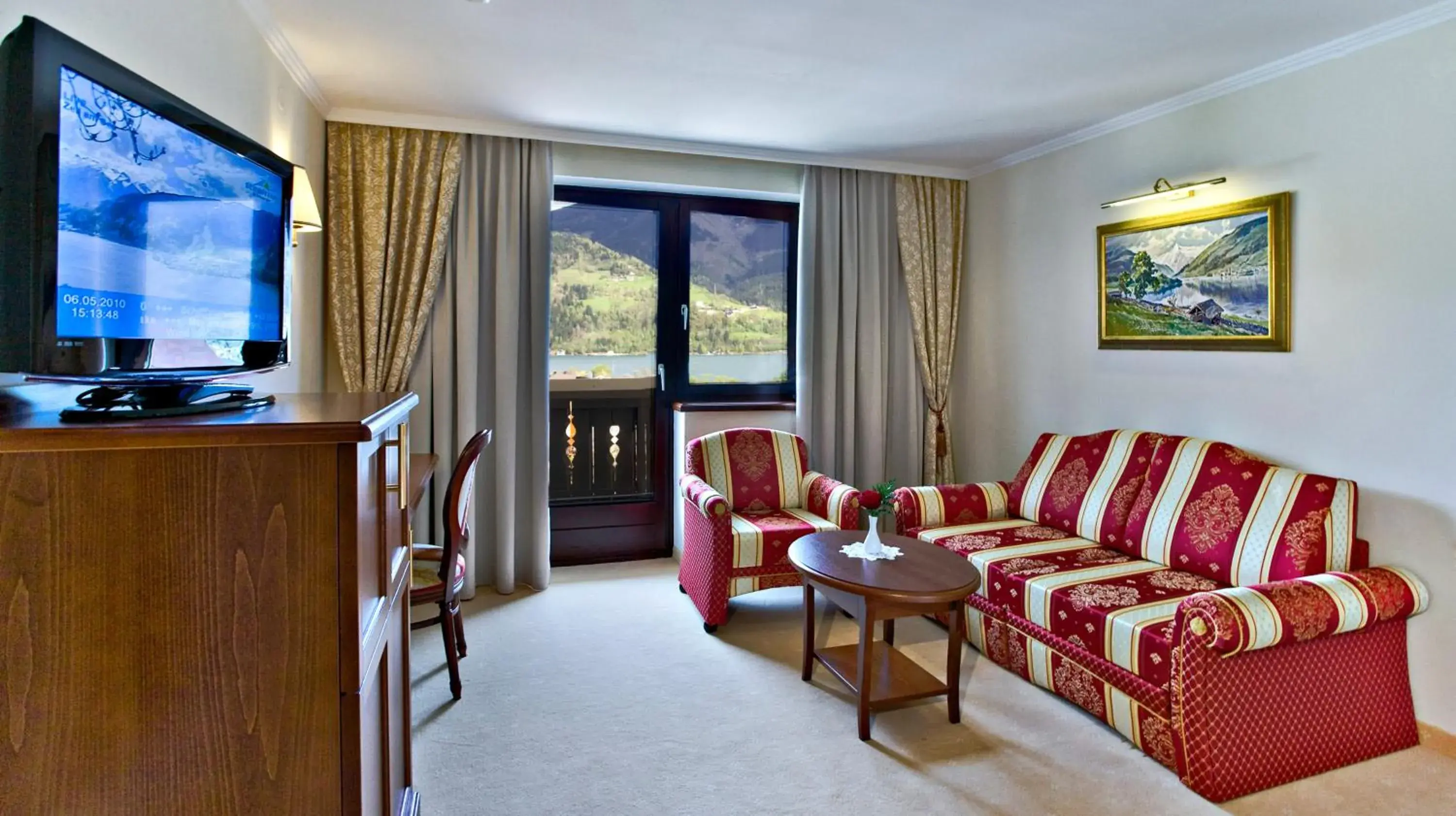 Living room, Seating Area in Hotel Berner