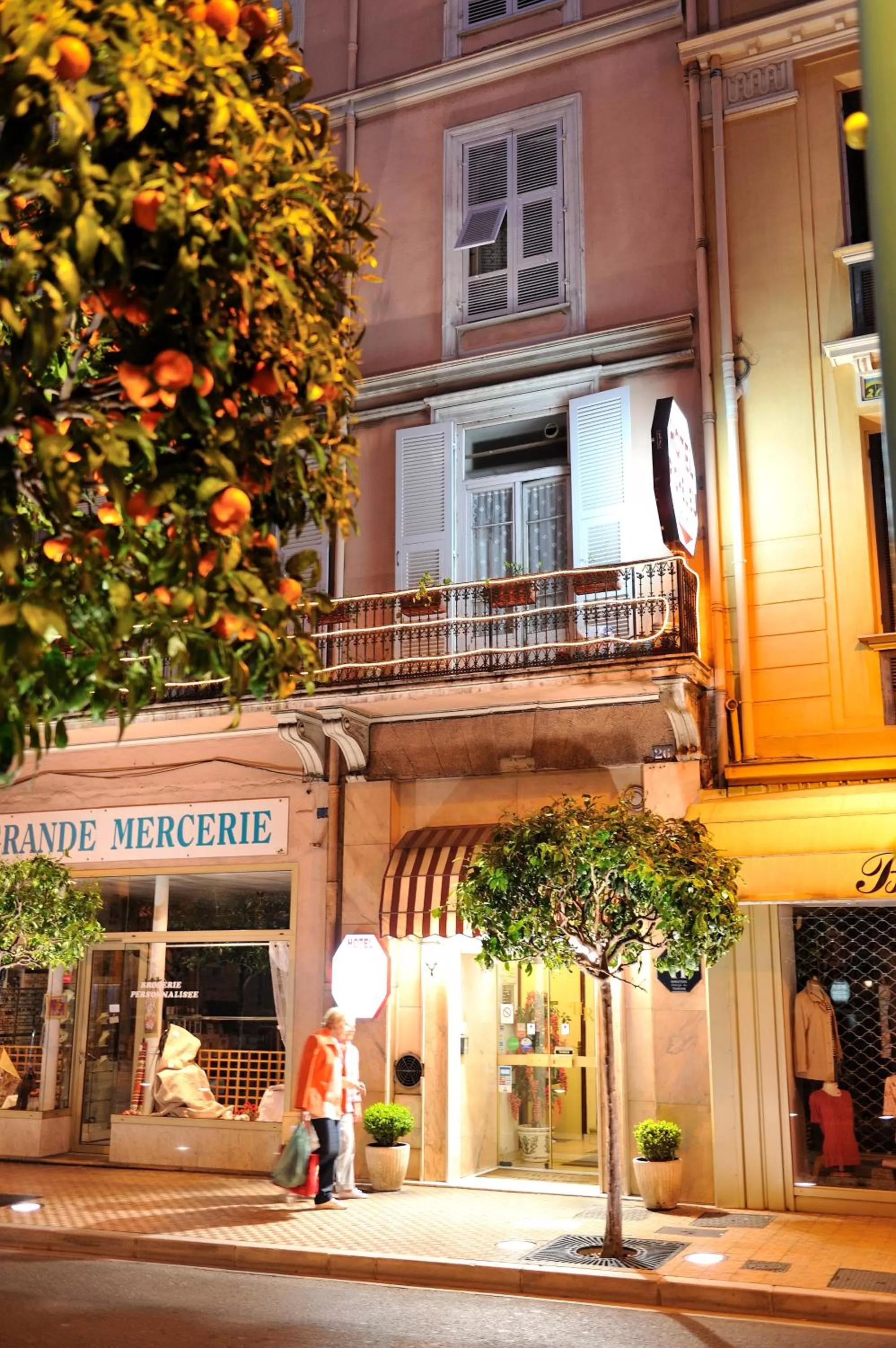 Property Building in Hôtel Richelieu