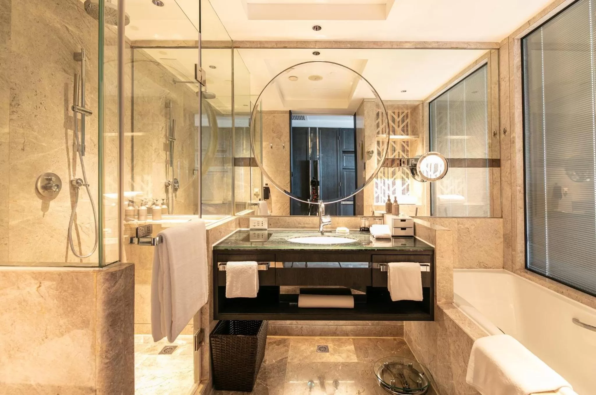 Bathroom in InterContinental Foshan by IHG