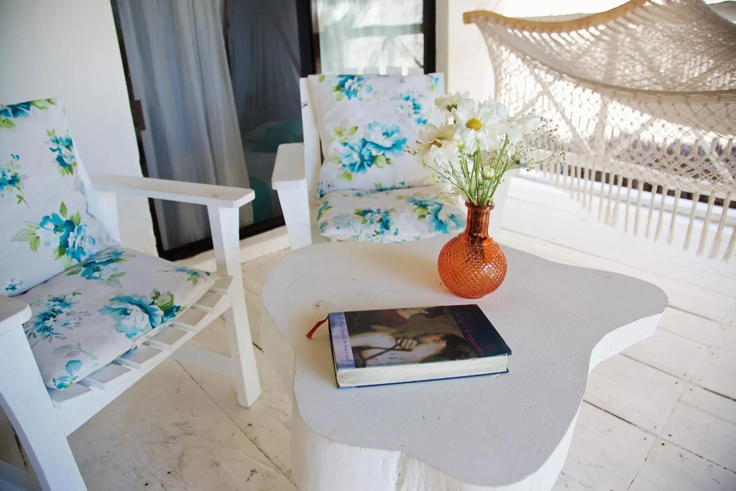 Seating area in Punta Piedra Beach Posada