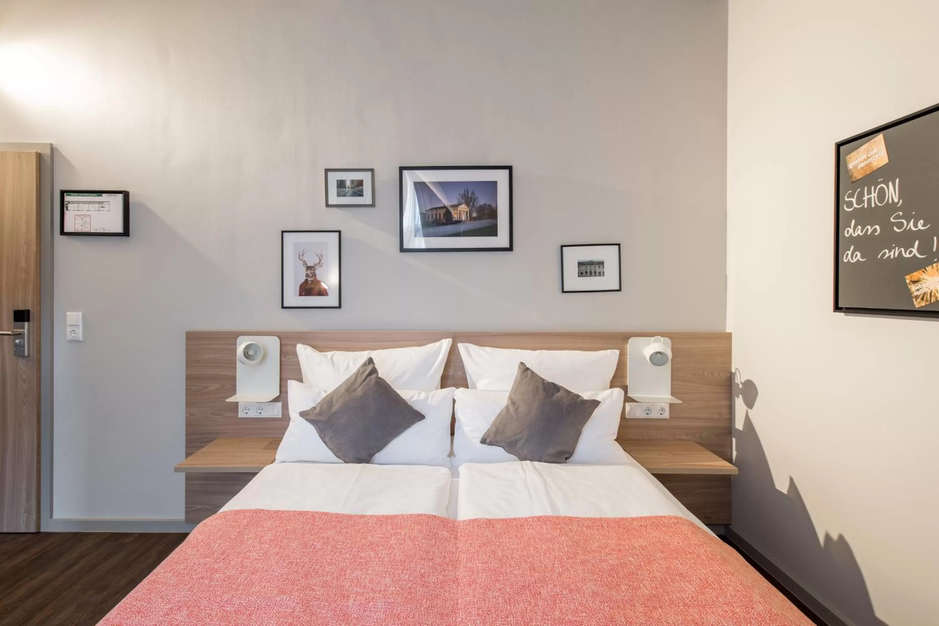 Bed in stattHotel Weimar