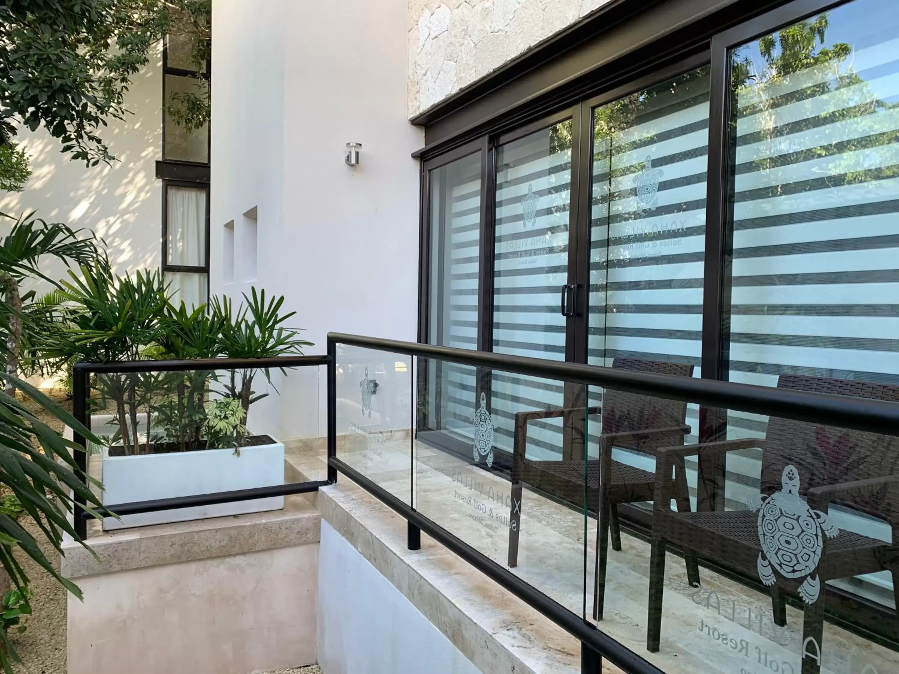Patio, Balcony/Terrace in Xaha Villas Suites & Golf Resort