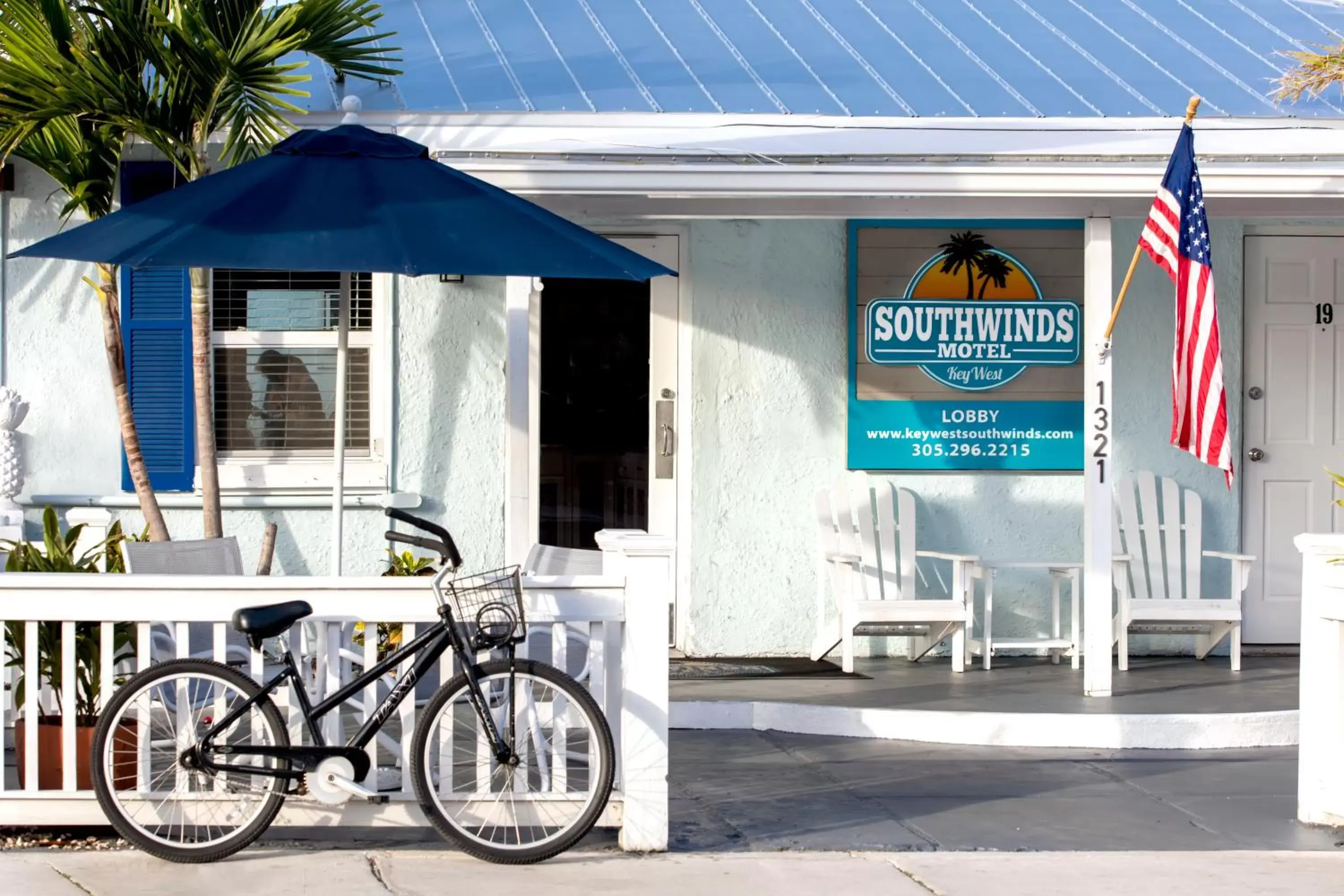 Property building in Southwinds Motel