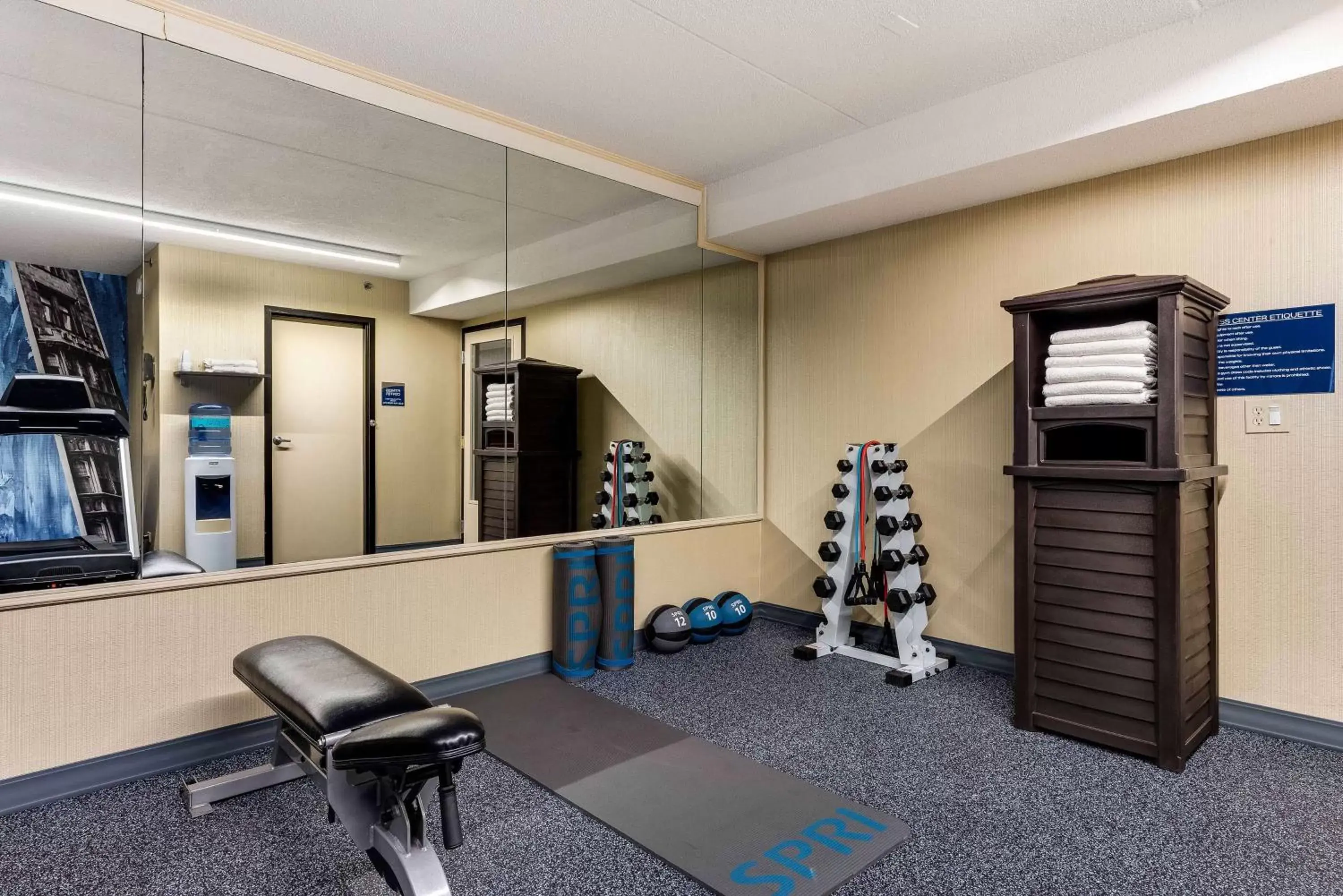 Fitness centre/facilities, Fitness Center/Facilities in Best Western Chicago - Downers Grove