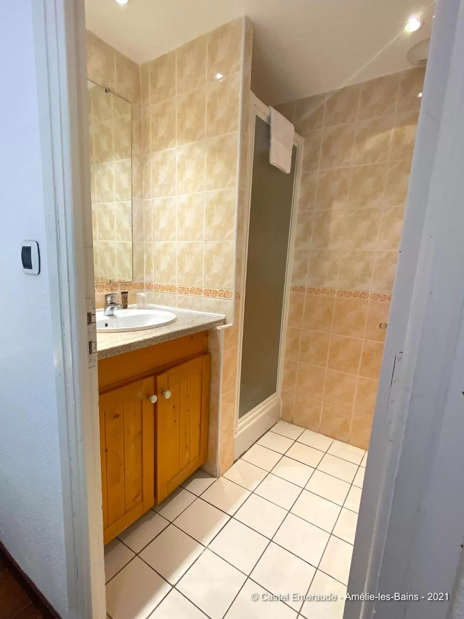 Shower in Appart'Hotel Castel Emeraude, Charme et Caractère