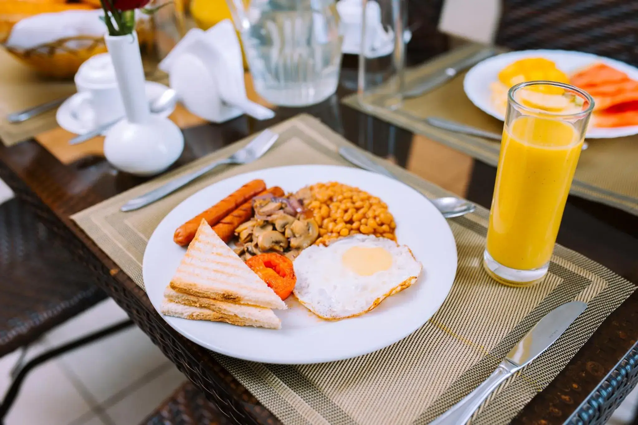 Breakfast in Mayfair Hotel