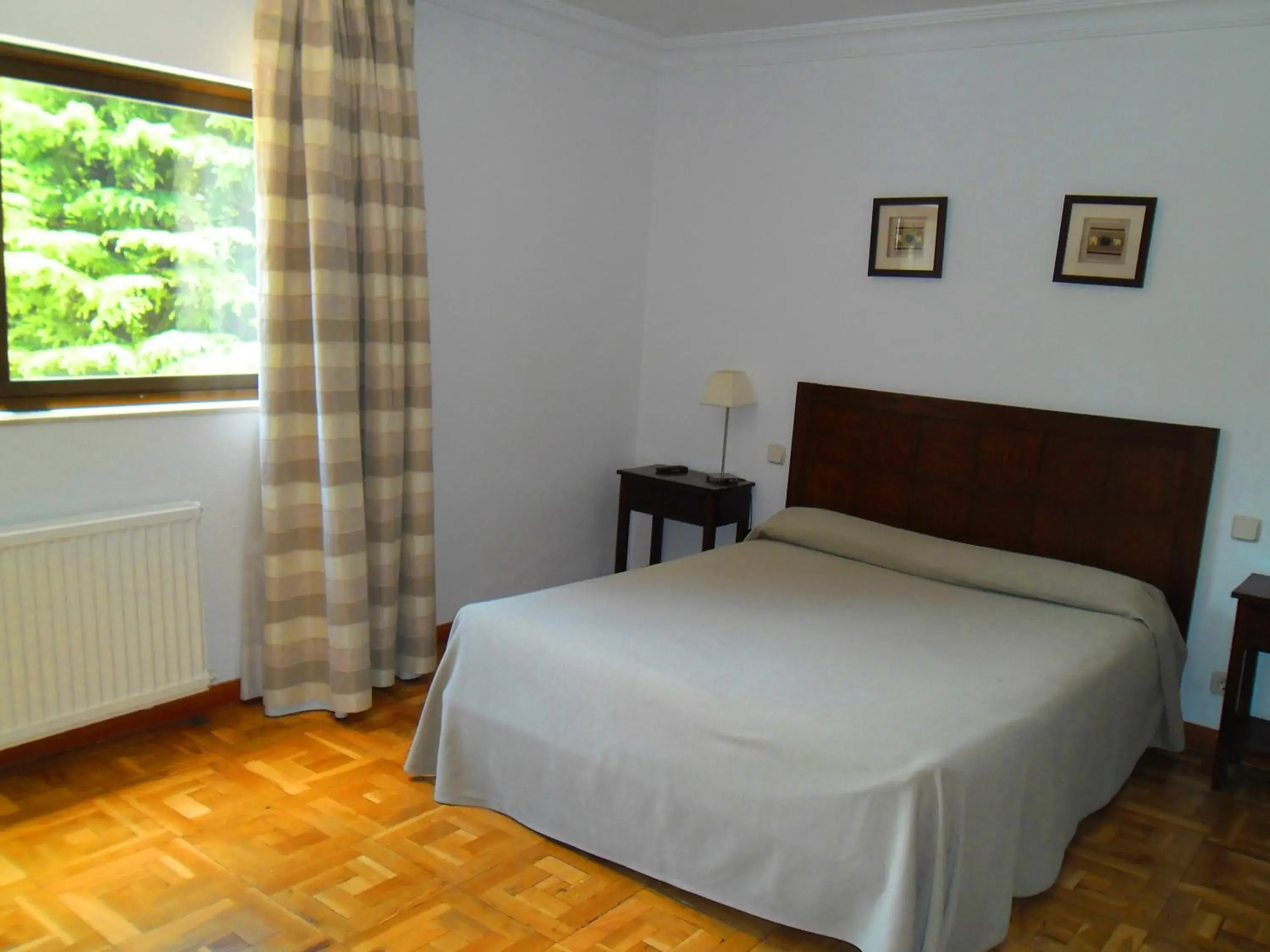 Double or Twin Room - single occupancy in Hotel Escuela Madrid