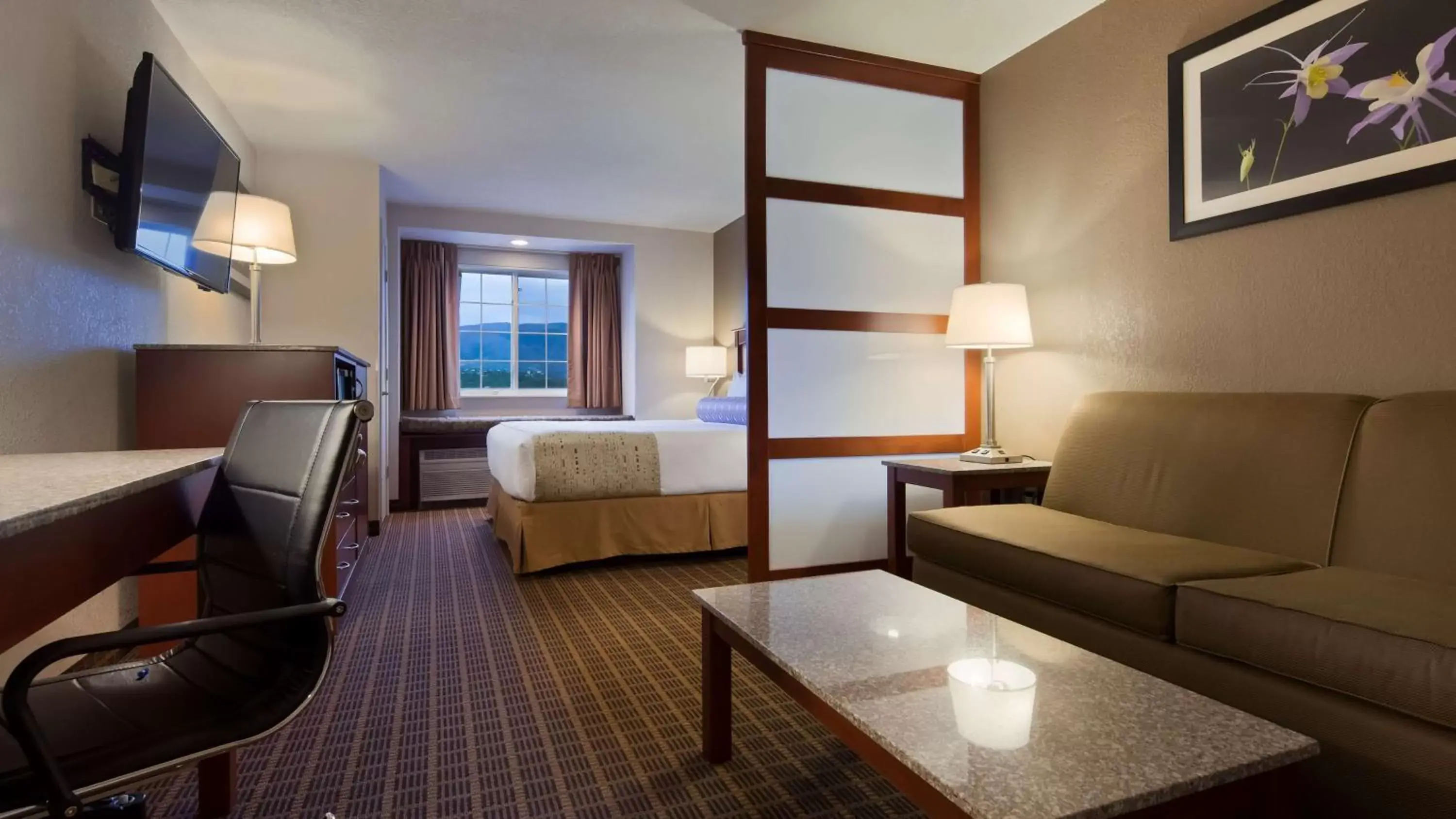 Photo of the whole room in Best Western Plus Peak Vista Inn & Suites
