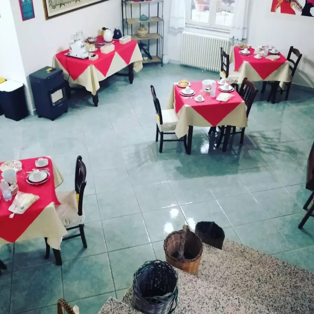 Restaurant/Places to Eat in B&B San Francesco