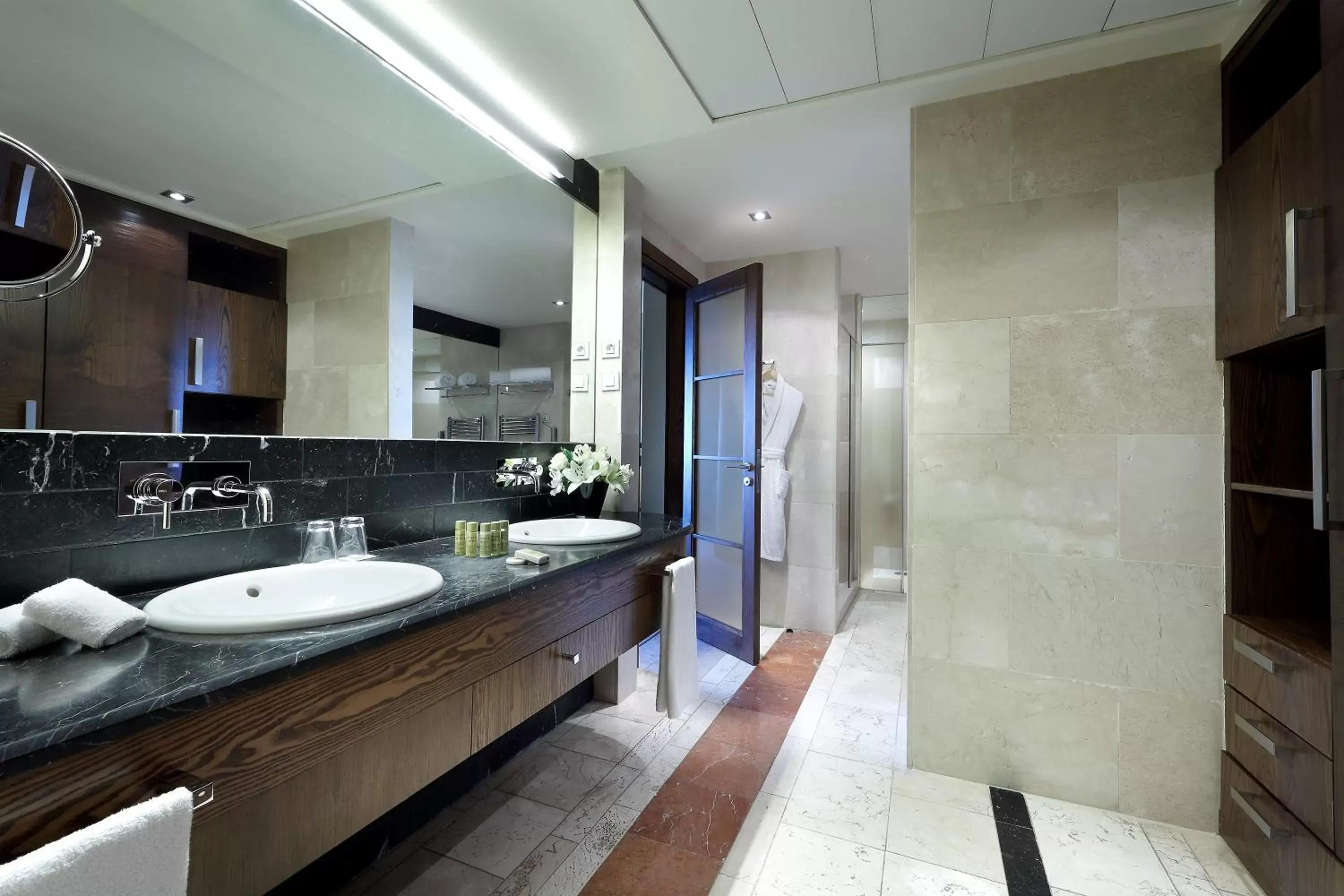 Bathroom in Eurostars Suites Mirasierra