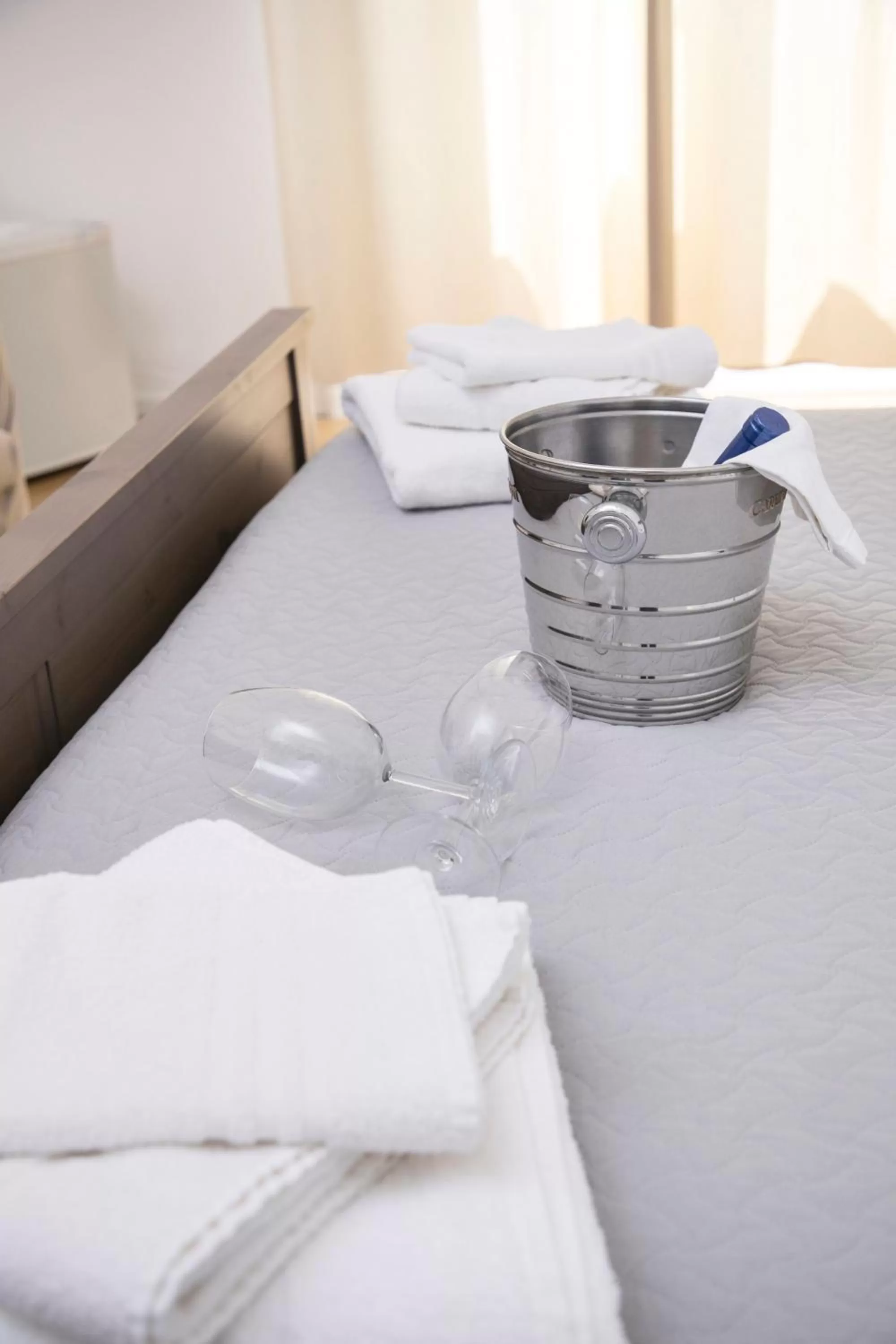 Decorative detail, Bed in B&B Barone Sieri Pepoli