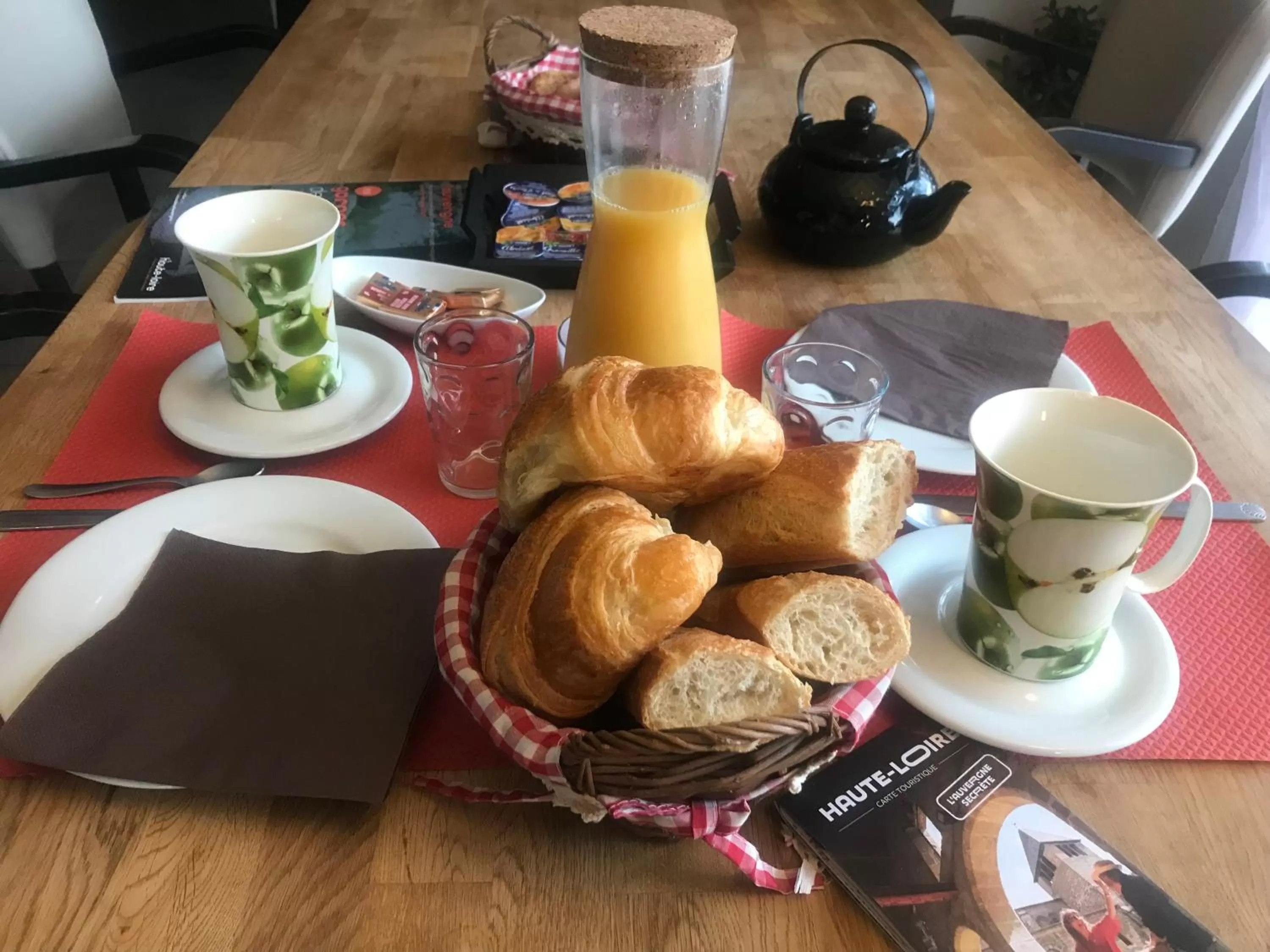 Continental breakfast in Abel Hôtel