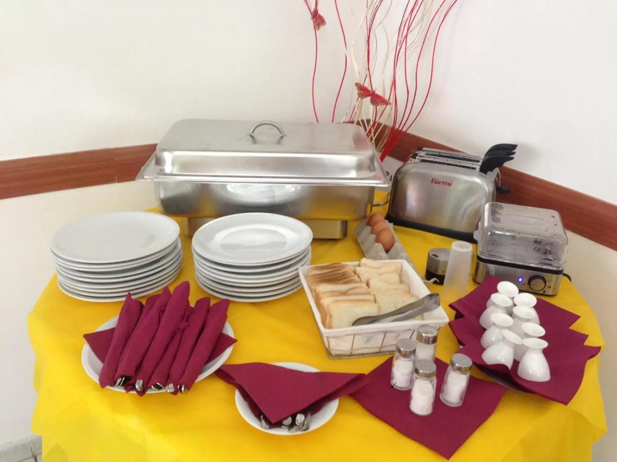 Restaurant/places to eat in Hotel Sant'Angelo Restaurant/places to eat in Hotel Sant'Angelo