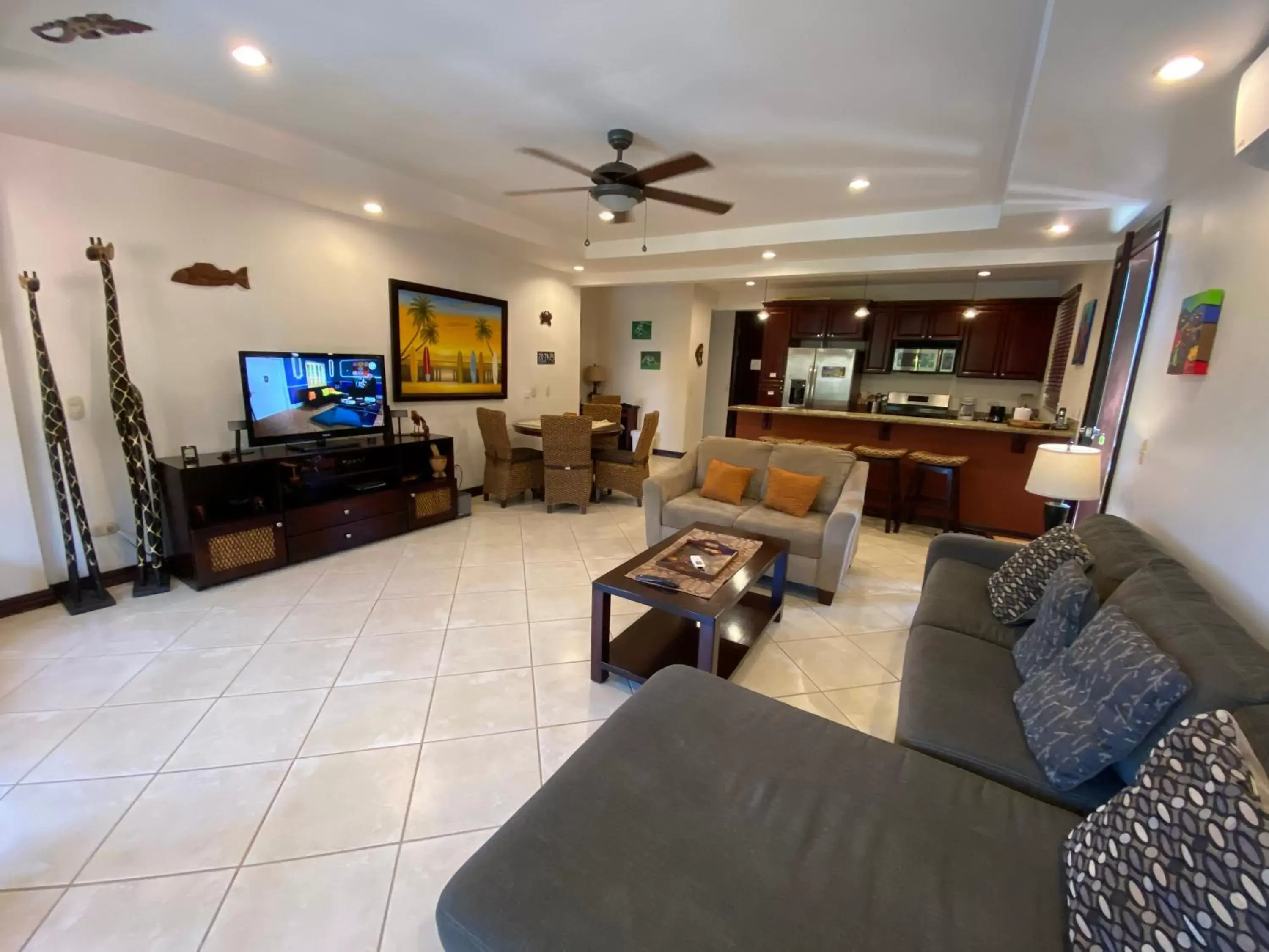 Living room, Seating Area in Monte Carlo Luxury Condominiums