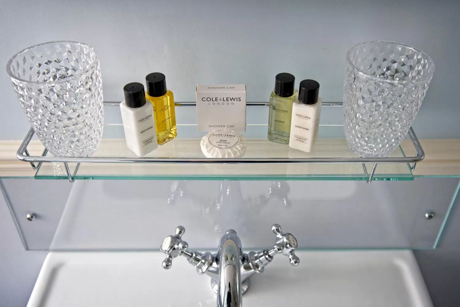 Shower in The Old Vicarage Hotel & Restaurant