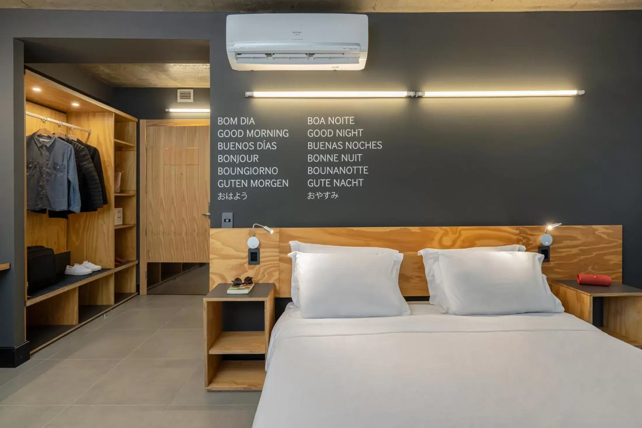 Photo of the whole room, Bed in Intercity Canoas Photo of the whole room, Bed in Intercity Canoas