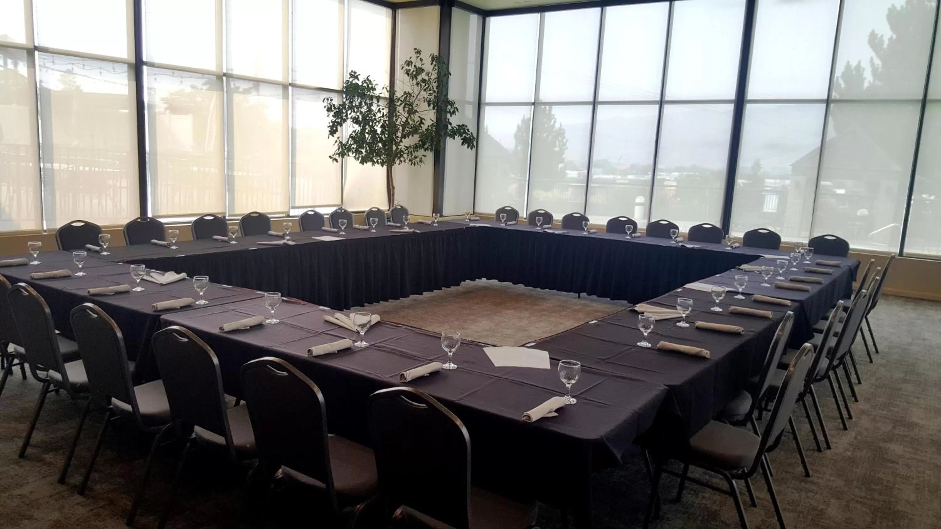 Meeting/conference room in Hells Canyon Grand Hotel, an Ascend Collection Hotel