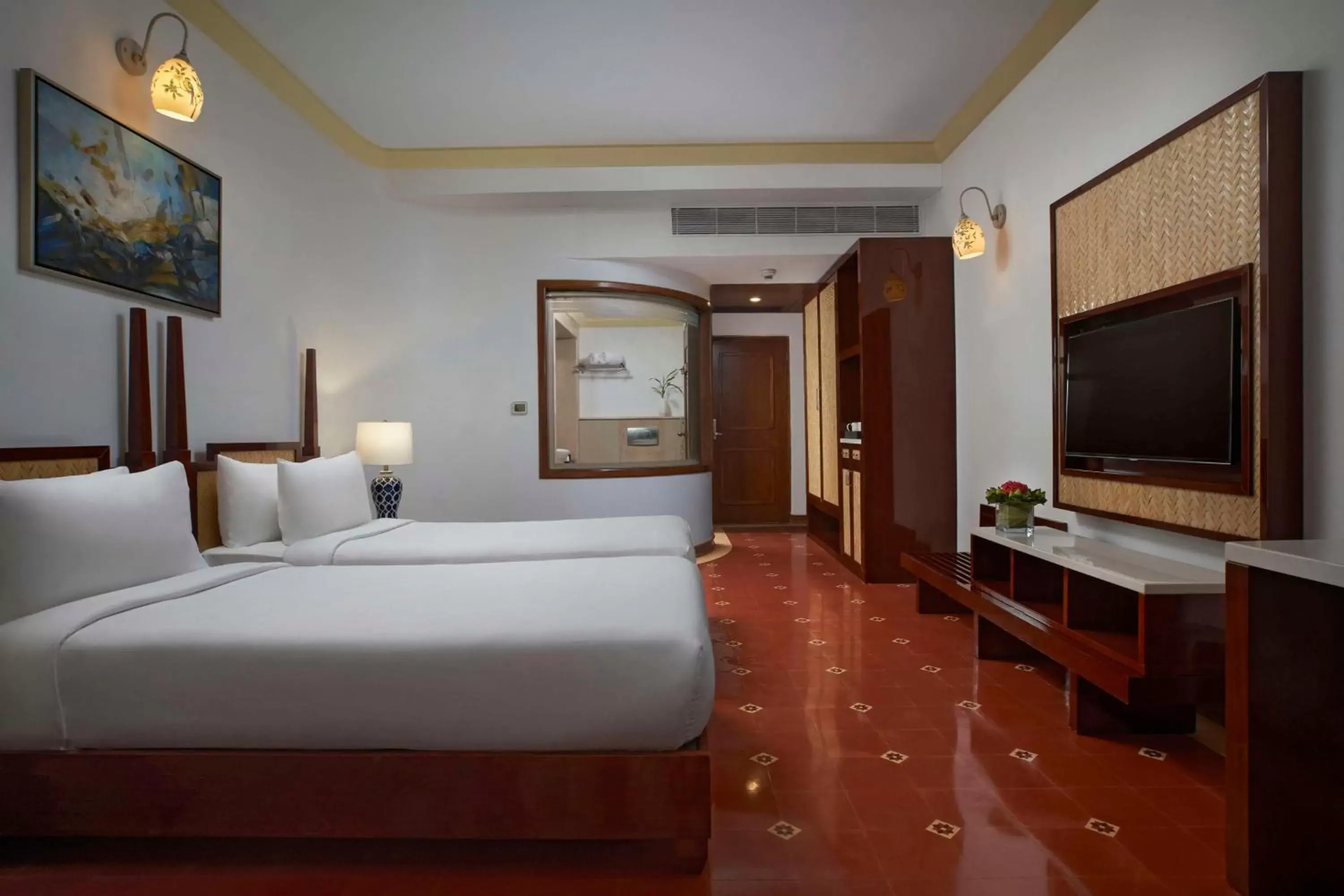 Bedroom, Bed in Radisson Blu Resort, Goa