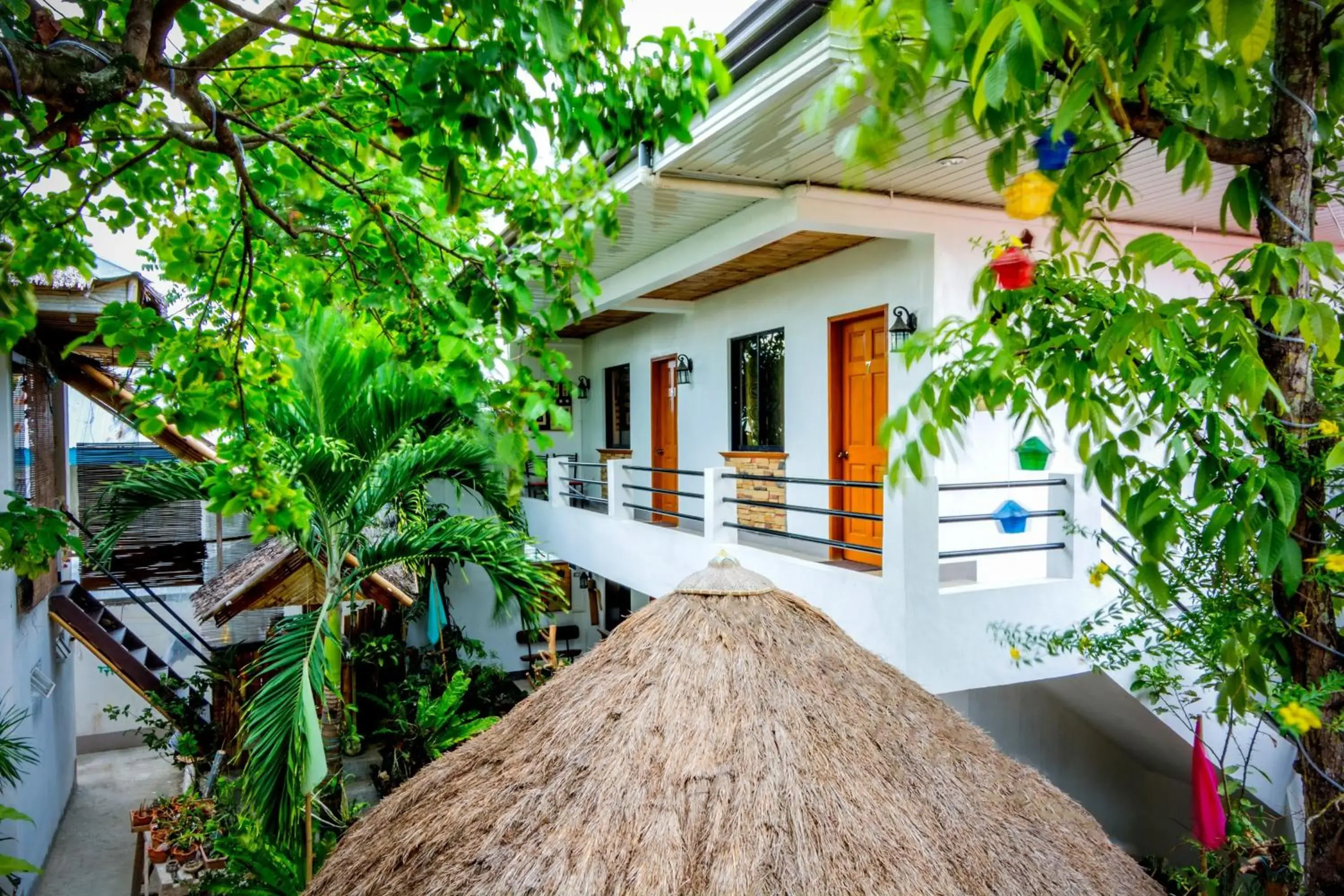 Garden view, Property Building in Papierus Pensionne