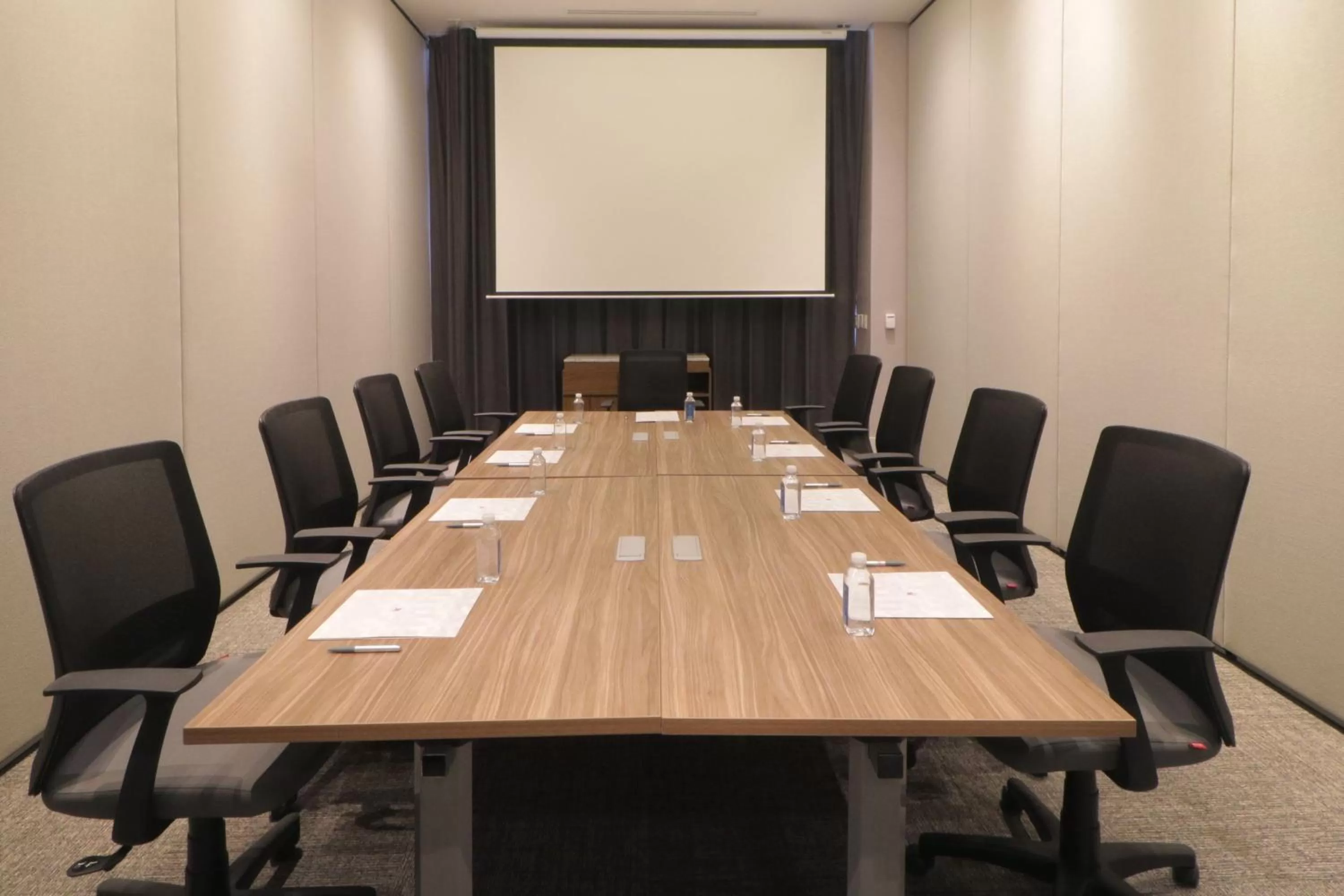 Meeting/conference room in Culiacan Marriott Hotel
