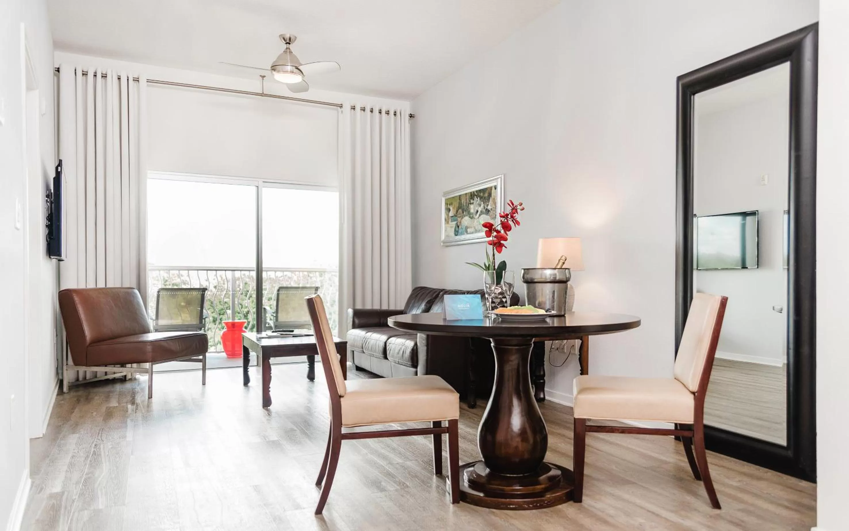 Seating area in Meliá Orlando Celebration