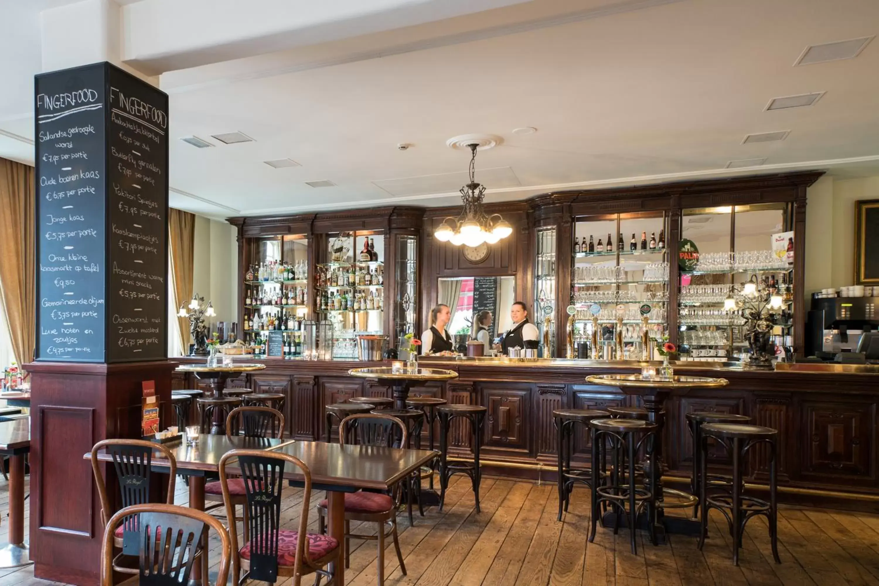 Lounge or bar, Restaurant/Places to Eat in Bilderberg Grand Hotel Wientjes