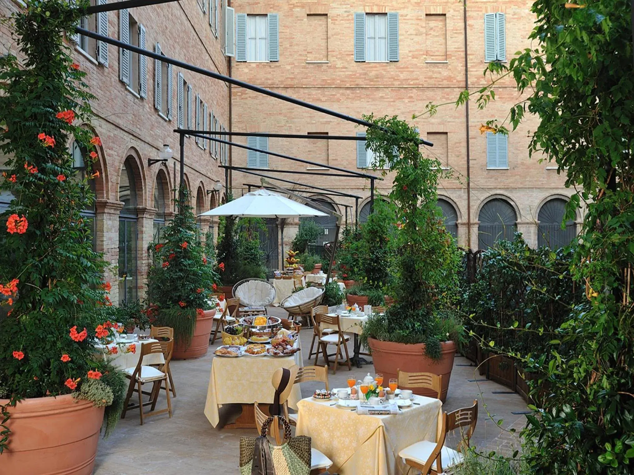 Balcony/Terrace, Restaurant/Places to Eat in Albergo San Domenico