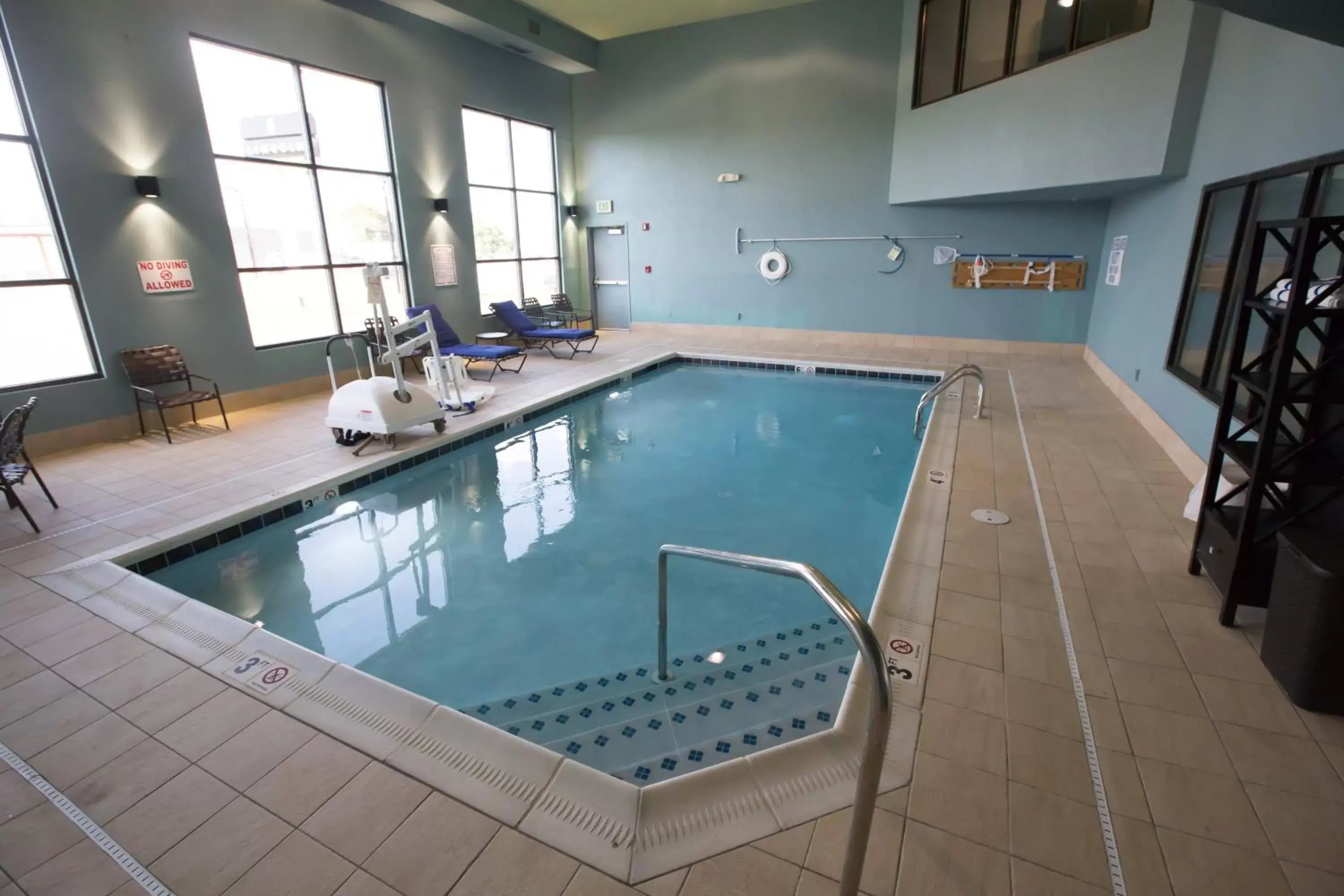 Swimming Pool in Holiday Inn Express Hotel & Suites Madison, an IHG Hotel