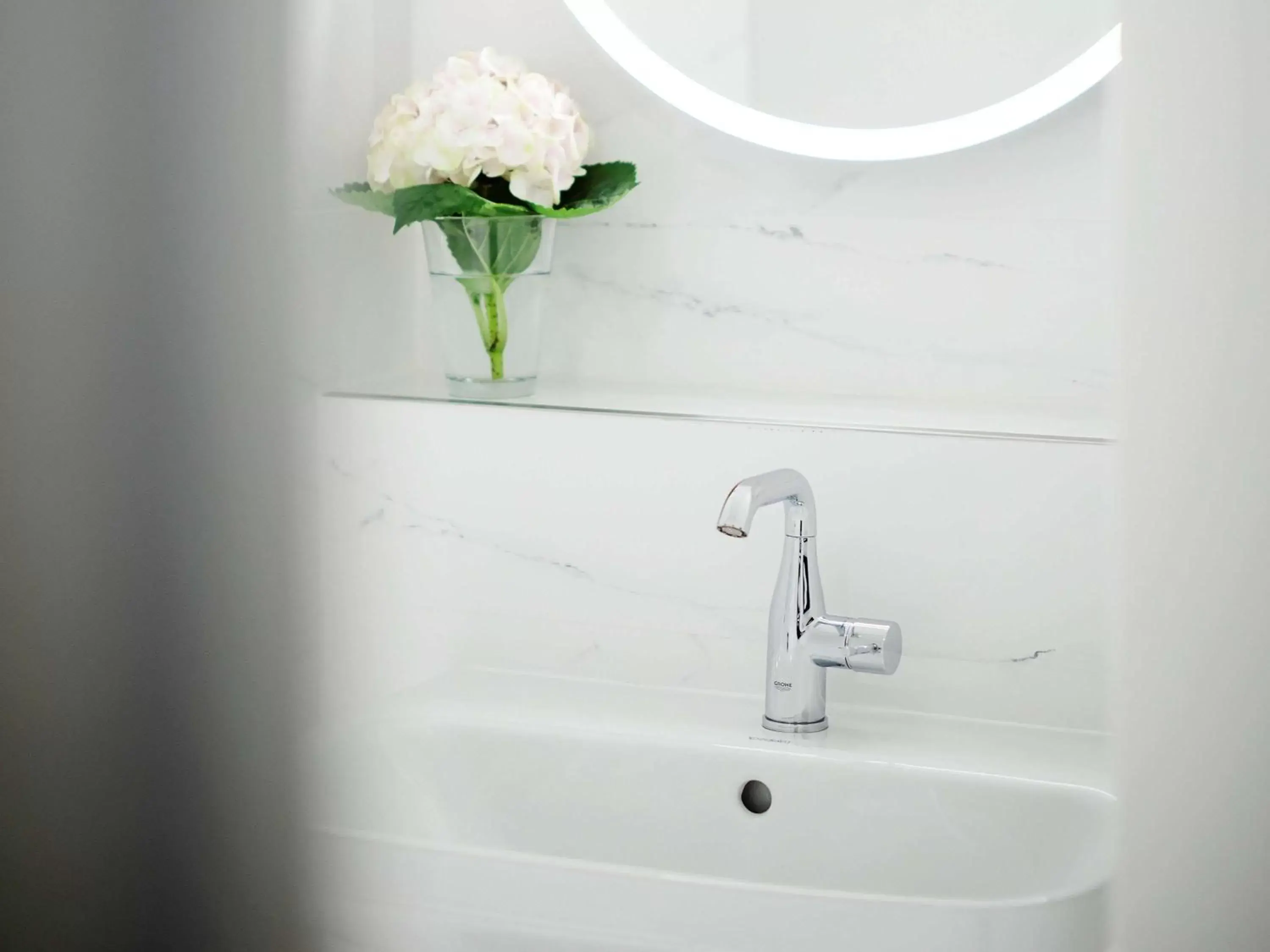 Photo of the whole room, Bathroom in Grand Hotel Bregenz - MGallery Hotel Collection