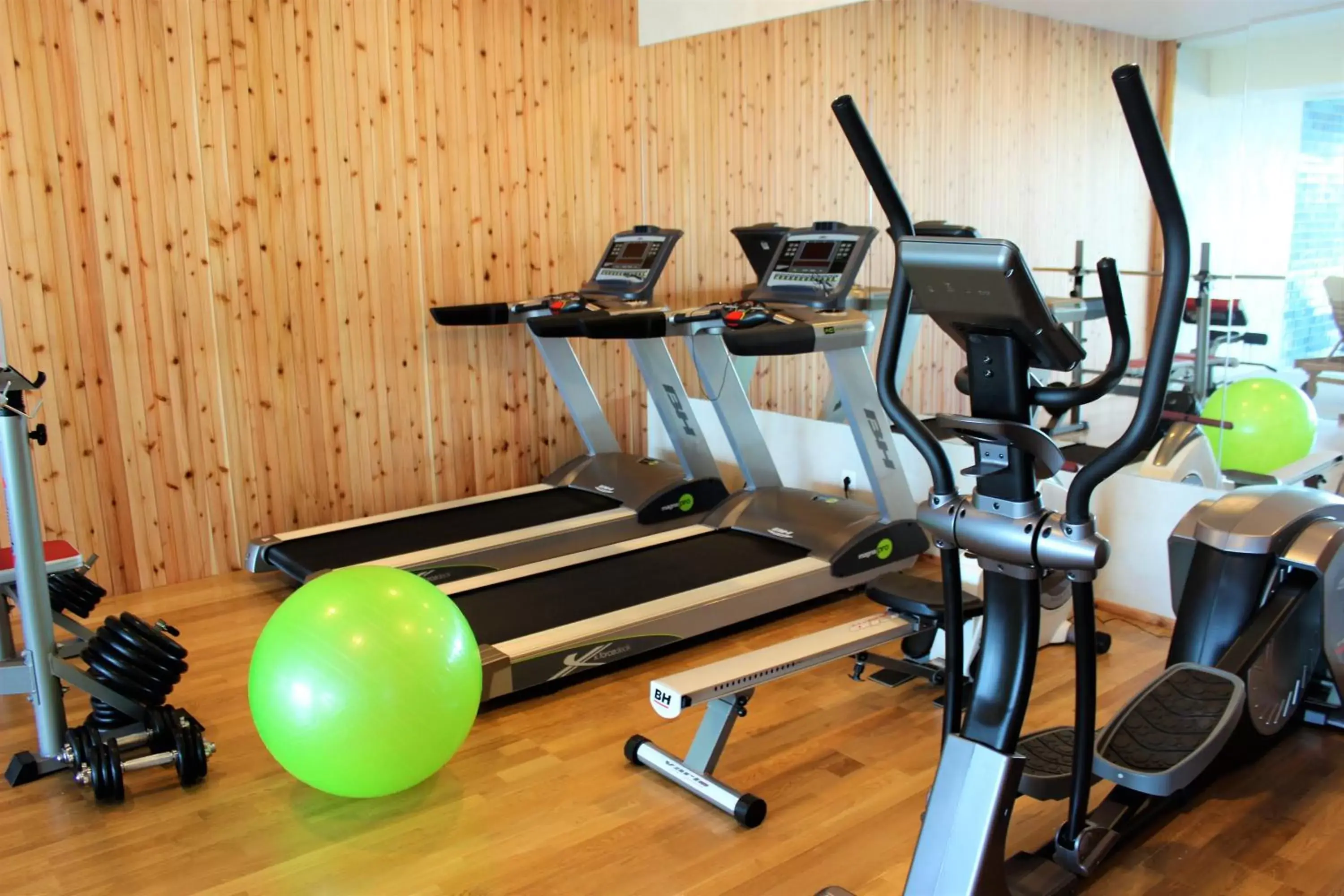 Fitness centre/facilities, Fitness Center/Facilities in Pedras do Mar Resort & Spa