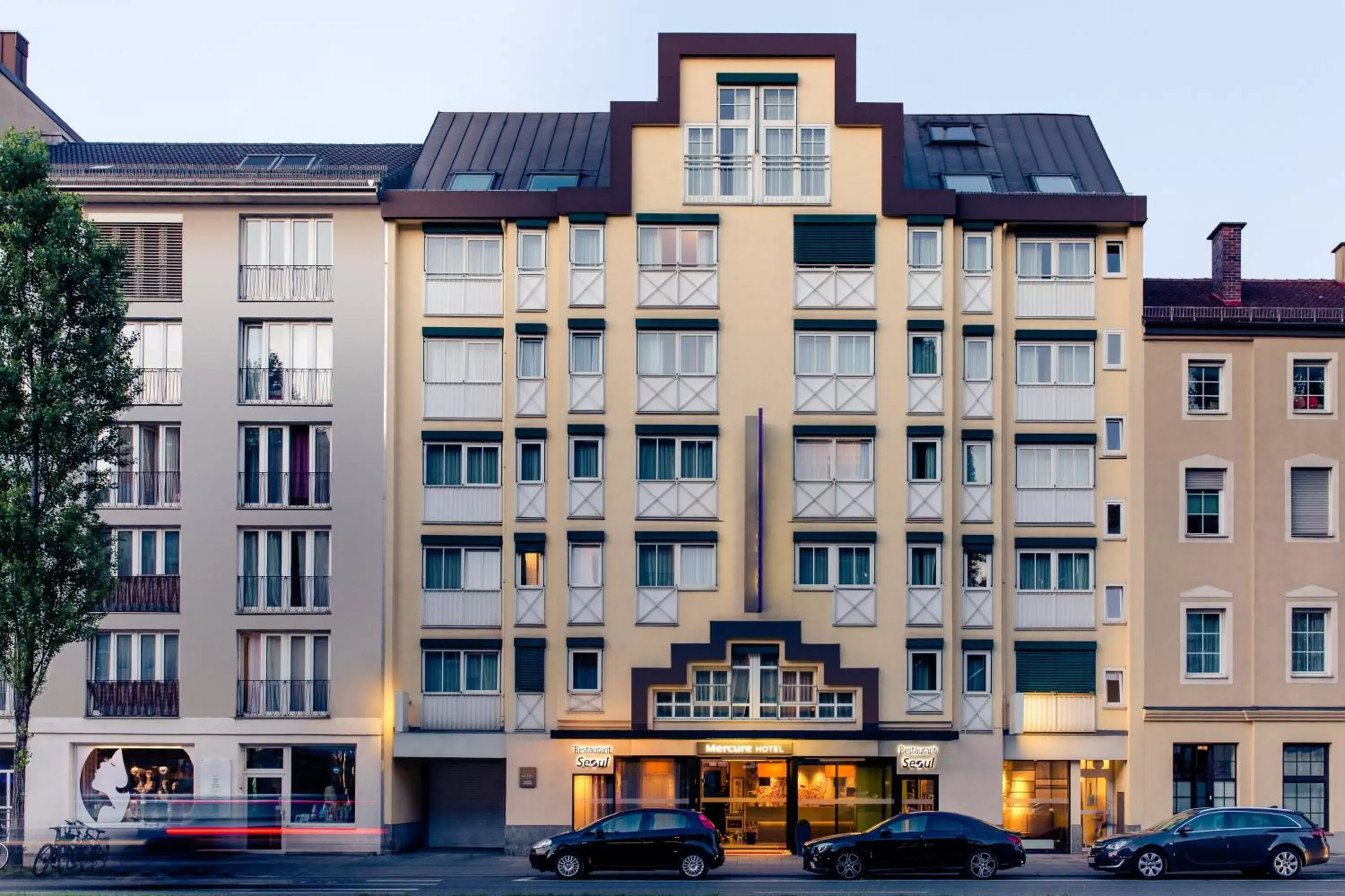 Property Building in Mercure Hotel München-Schwabing